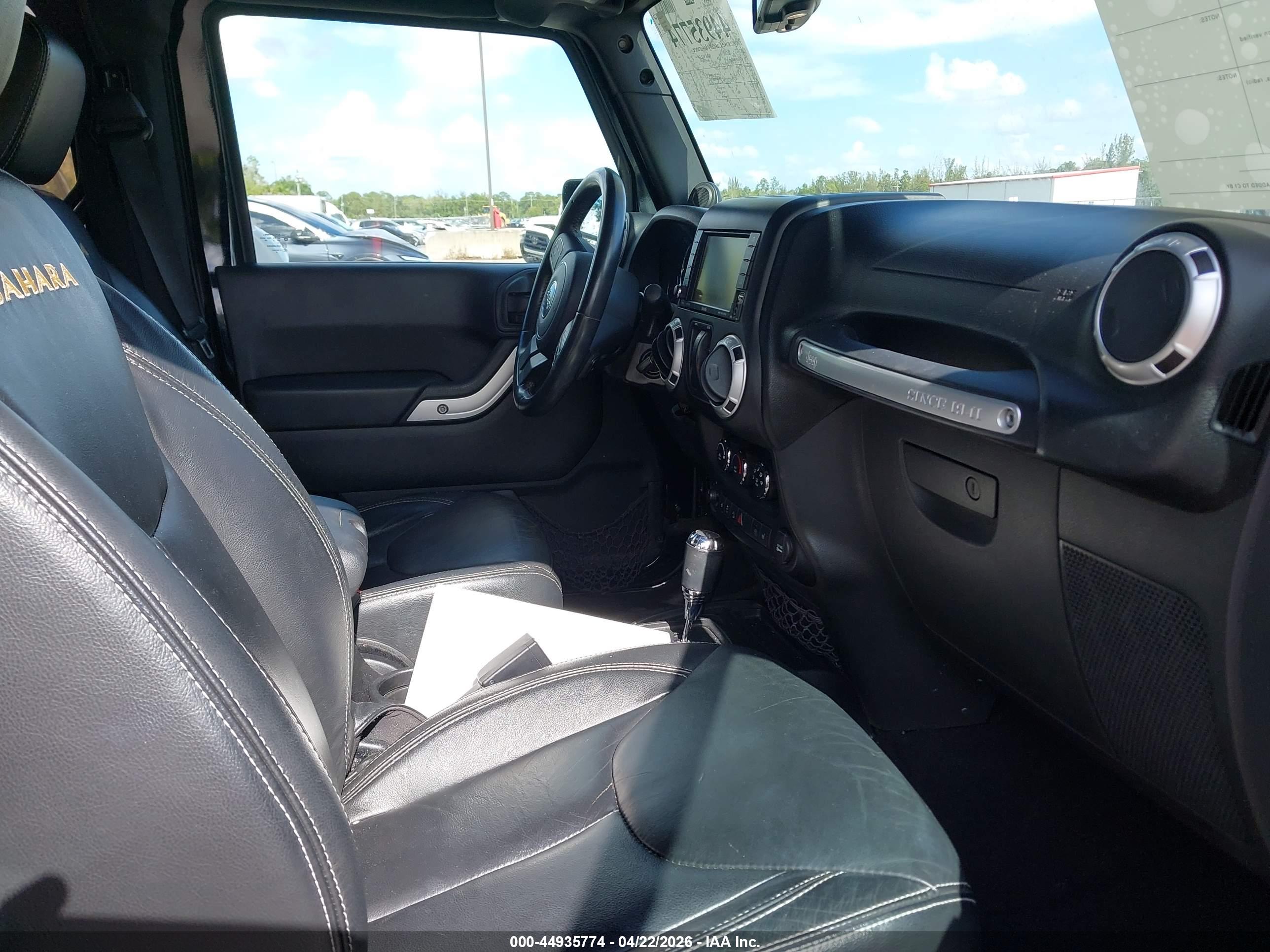 JEEP WRANGLER image 5