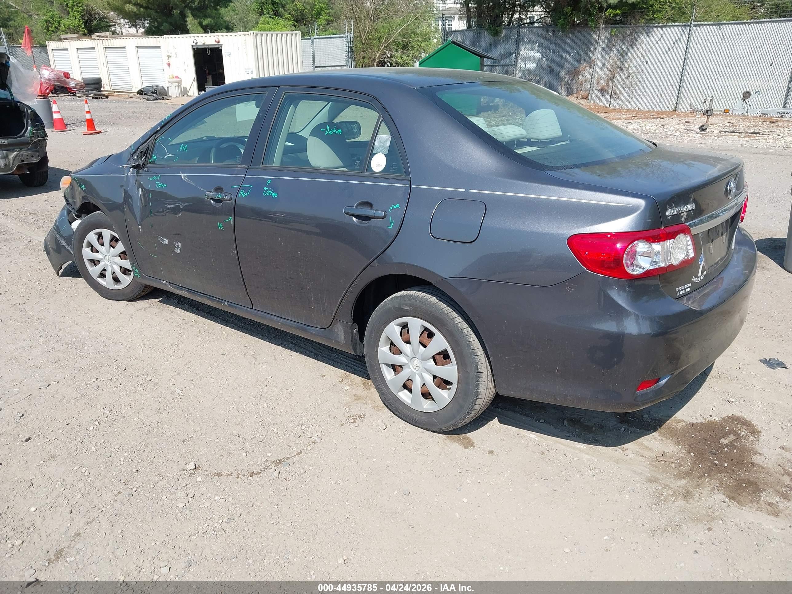 TOYOTA COROLLA image 3