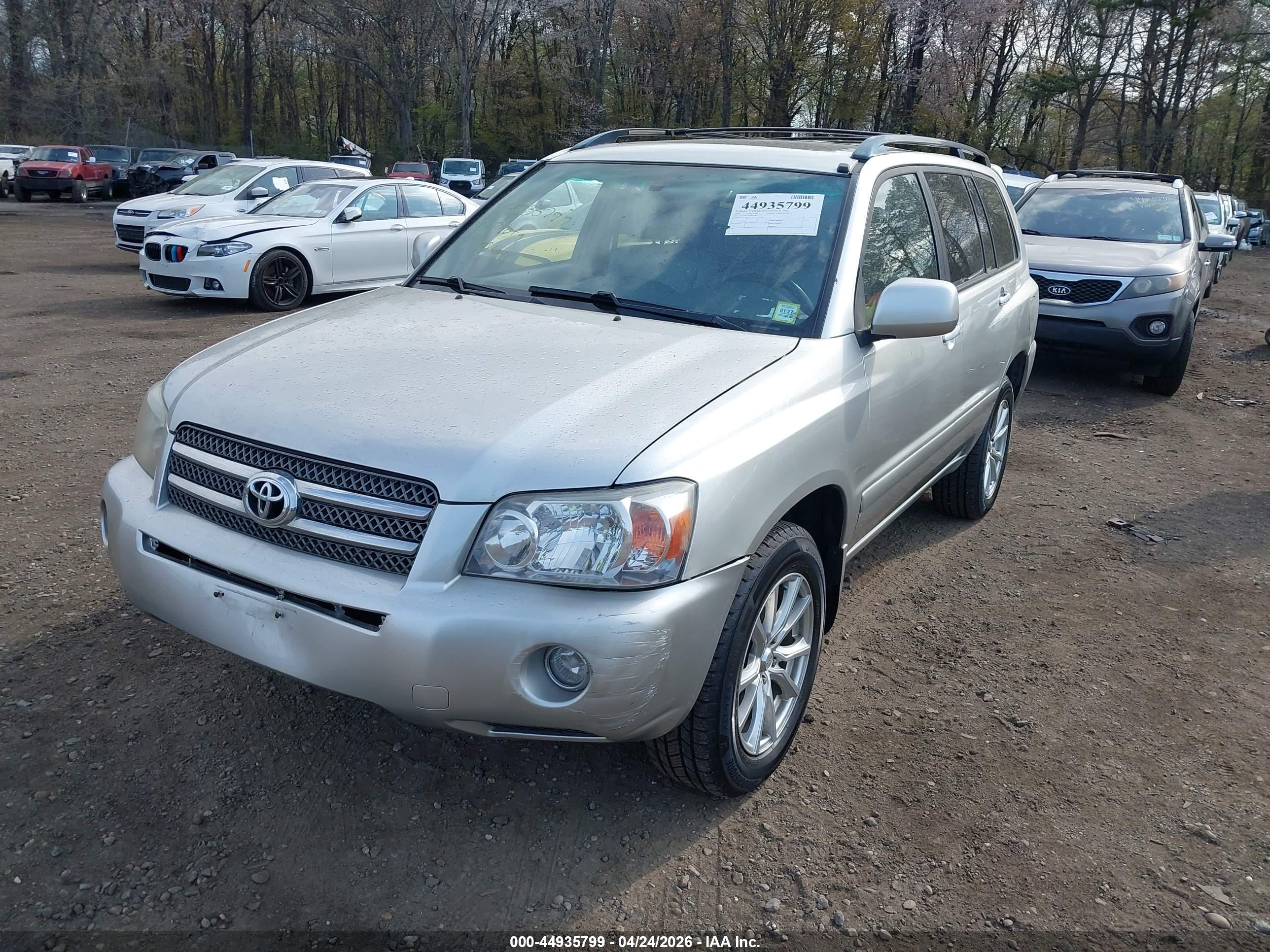 TOYOTA HIGHLANDER image 6