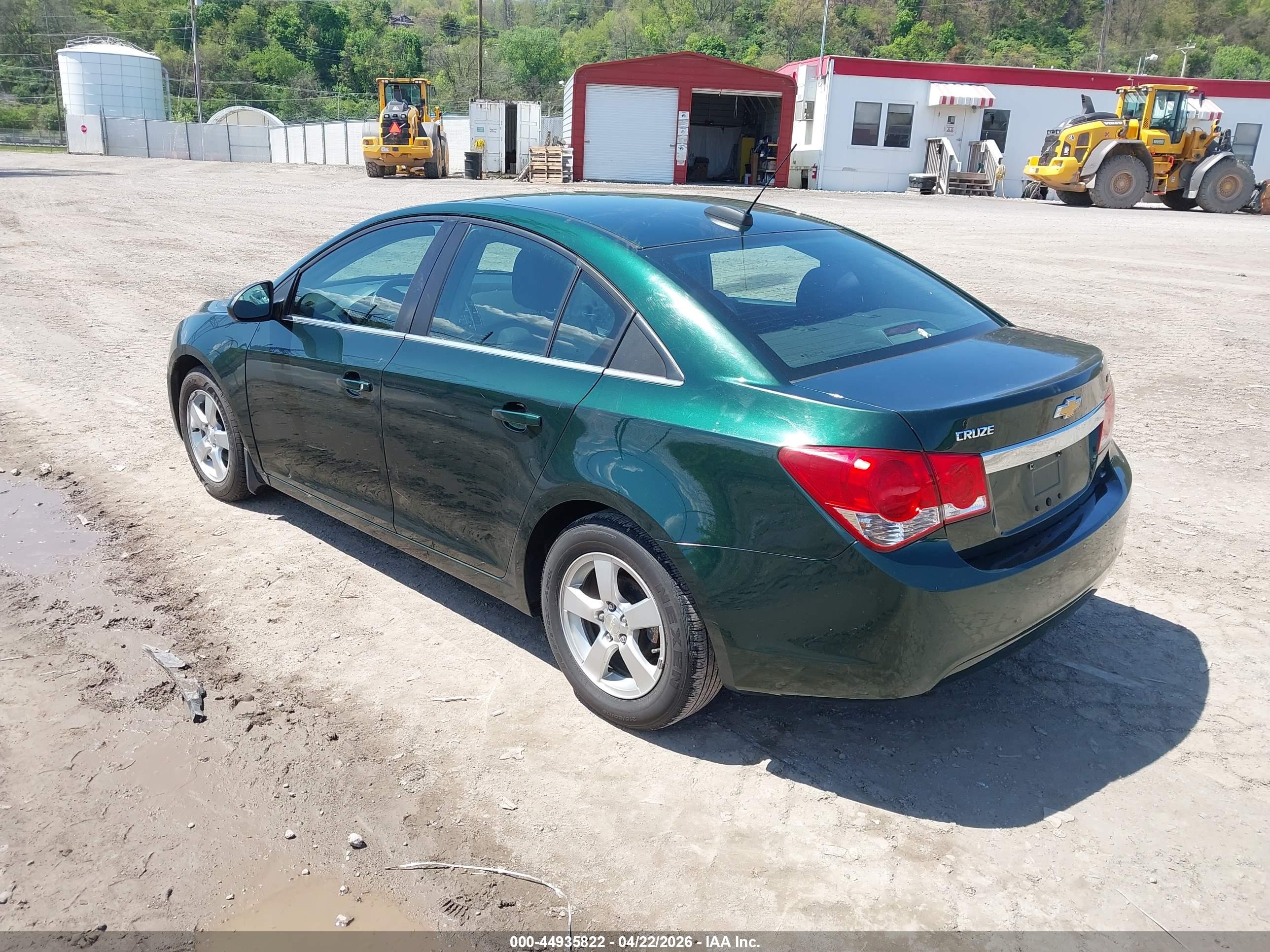 CHEVROLET CRUZE image 3