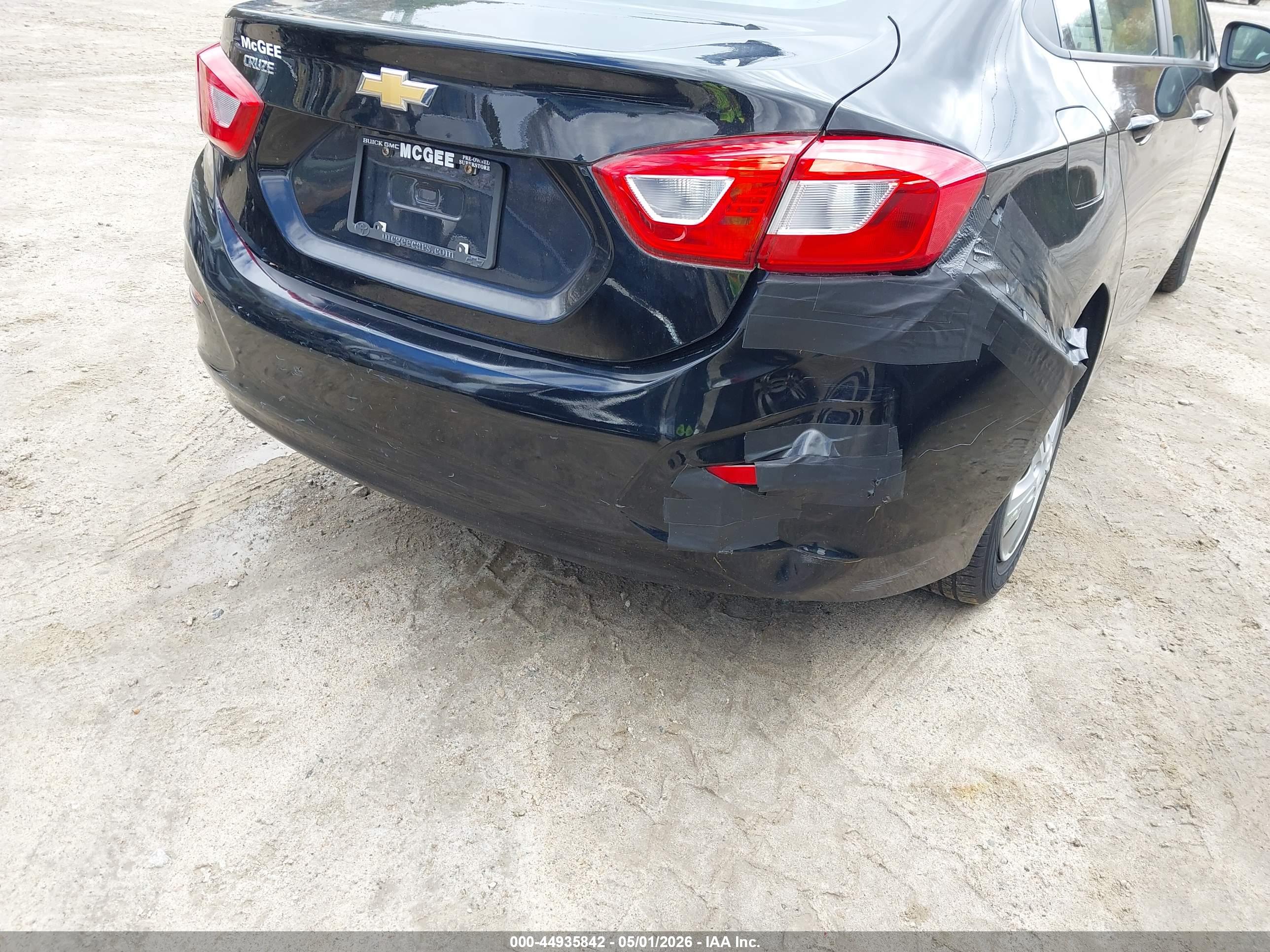 CHEVROLET CRUZE image 6