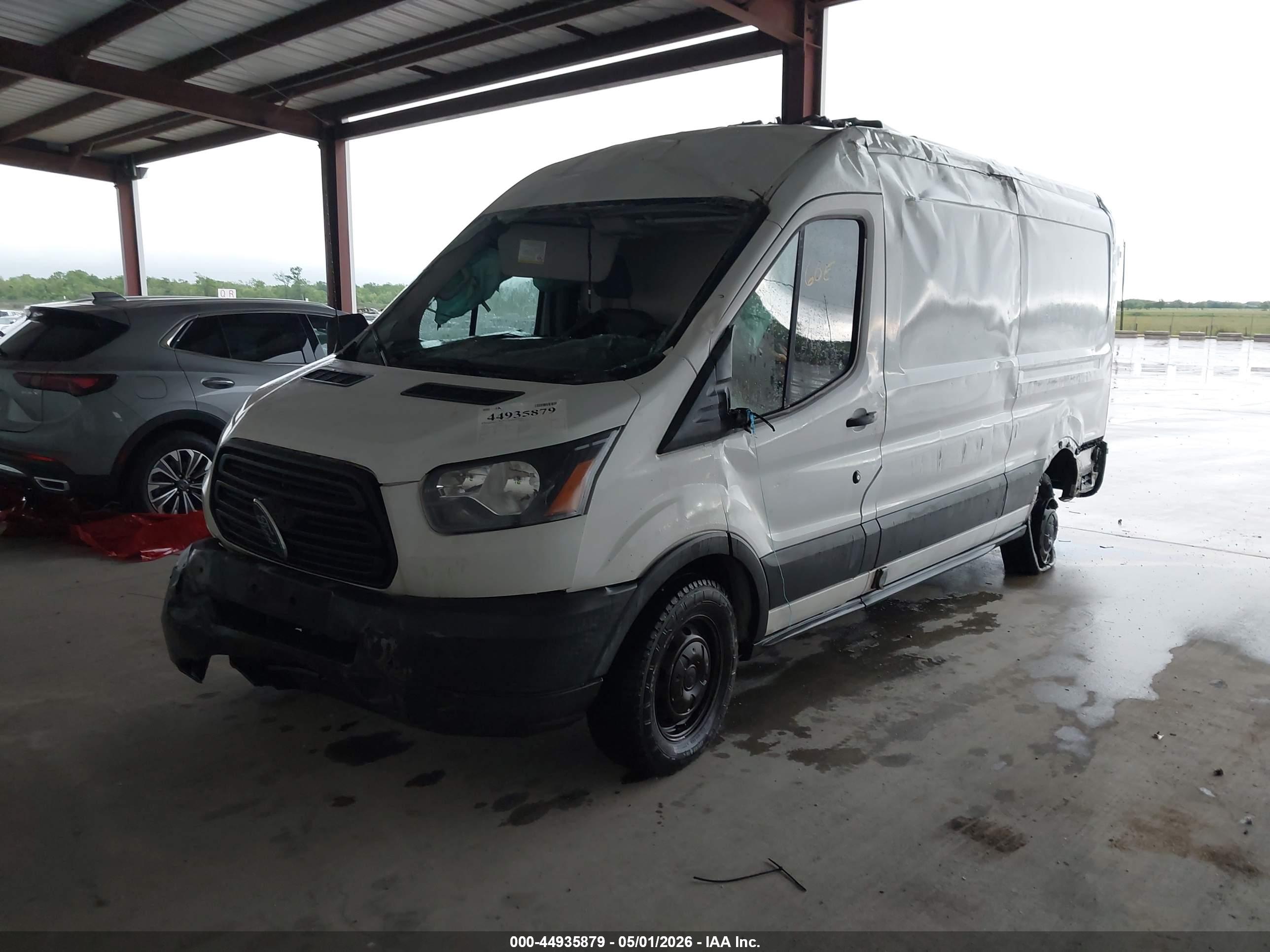 FORD TRANSIT-250 image 2