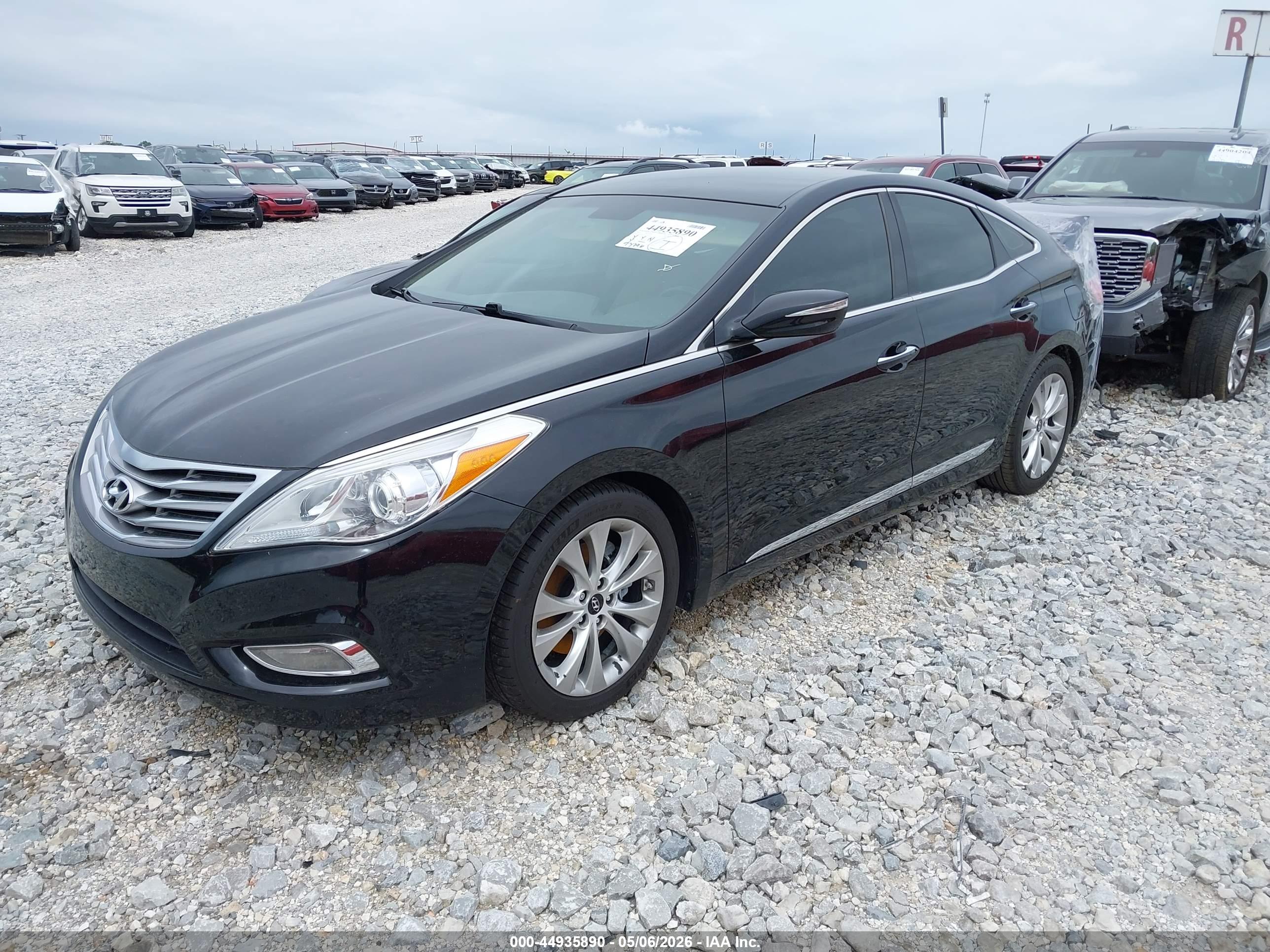 HYUNDAI AZERA image 2