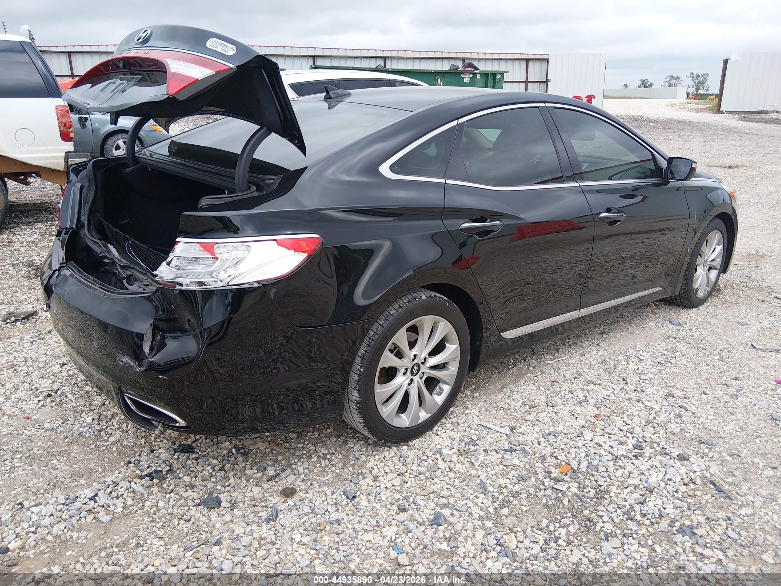 HYUNDAI AZERA image 4
