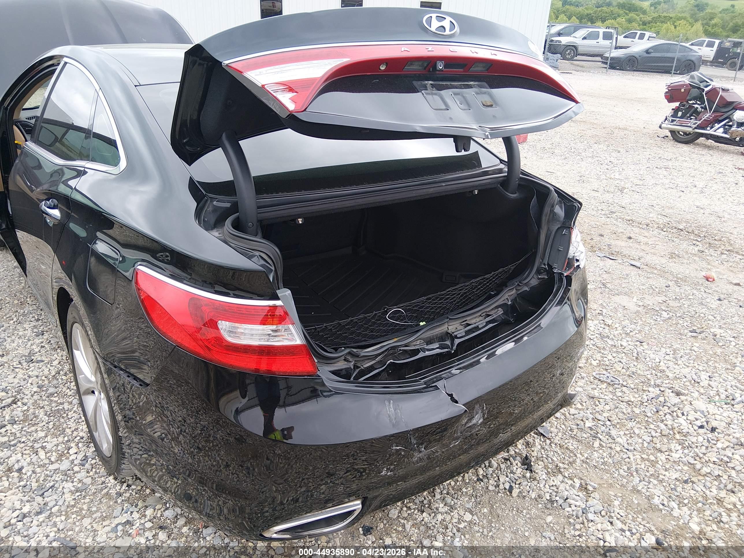 HYUNDAI AZERA image 6
