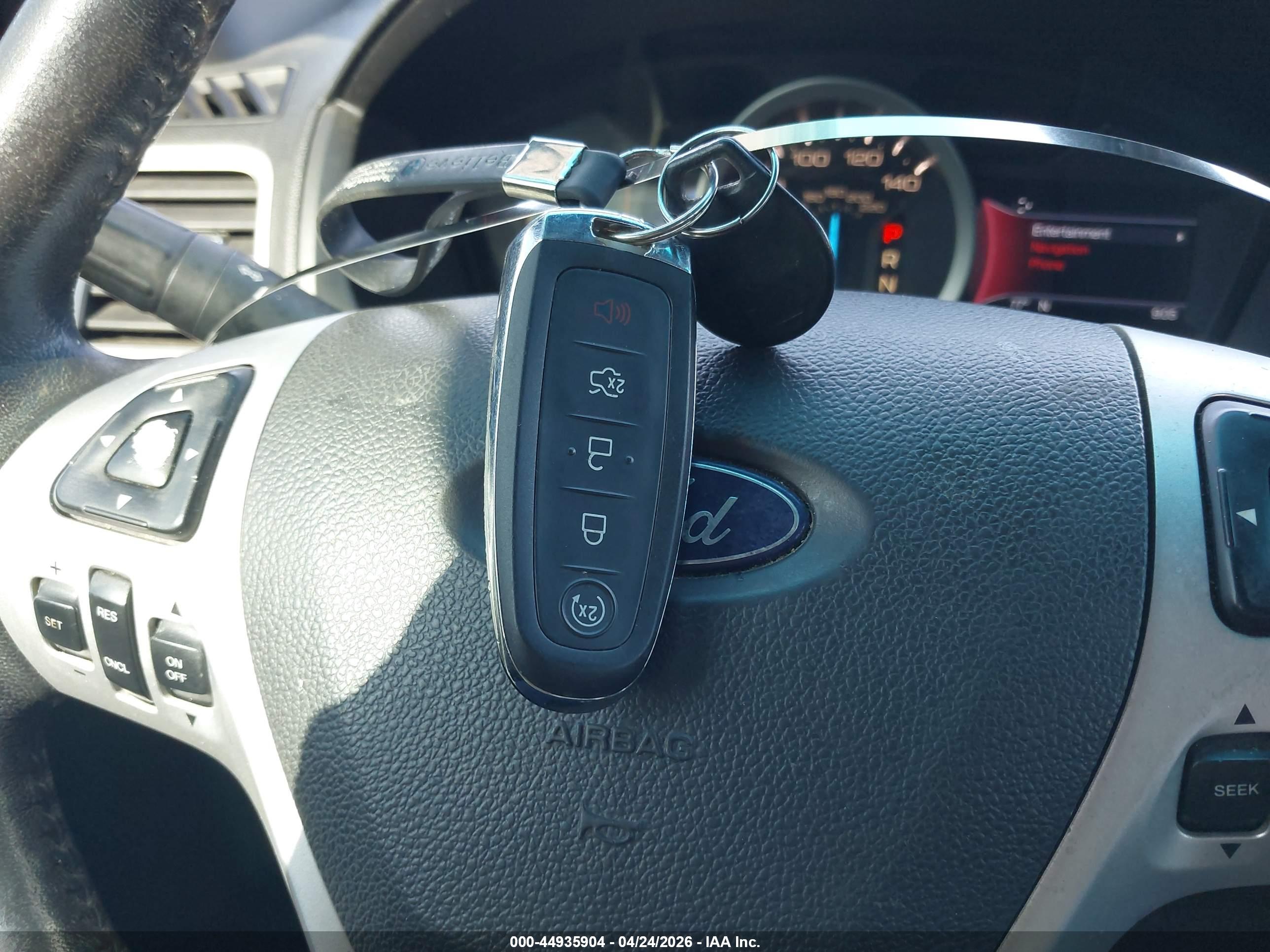FORD EXPLORER image 11