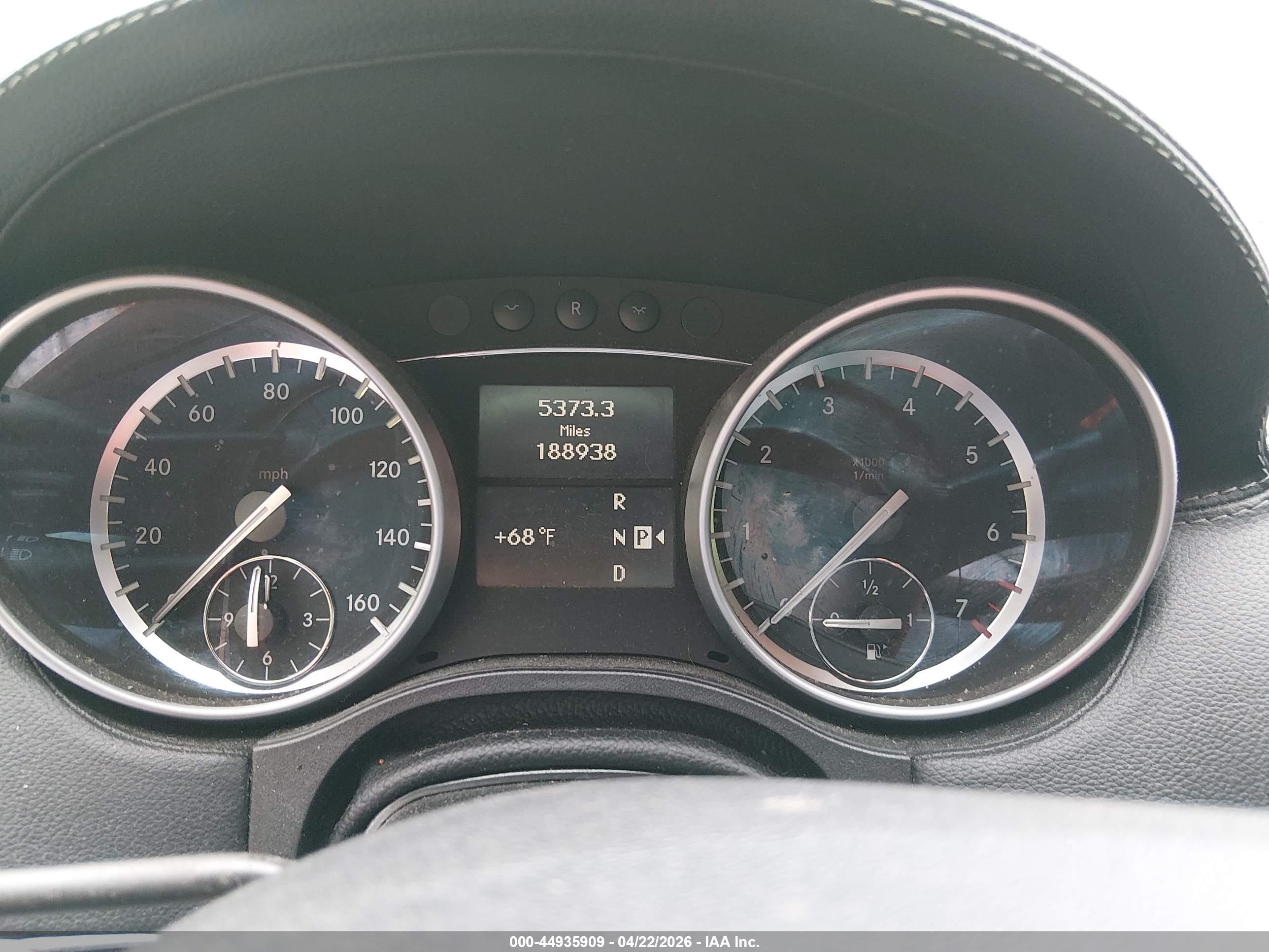 MERCEDES-BENZ GL image 7