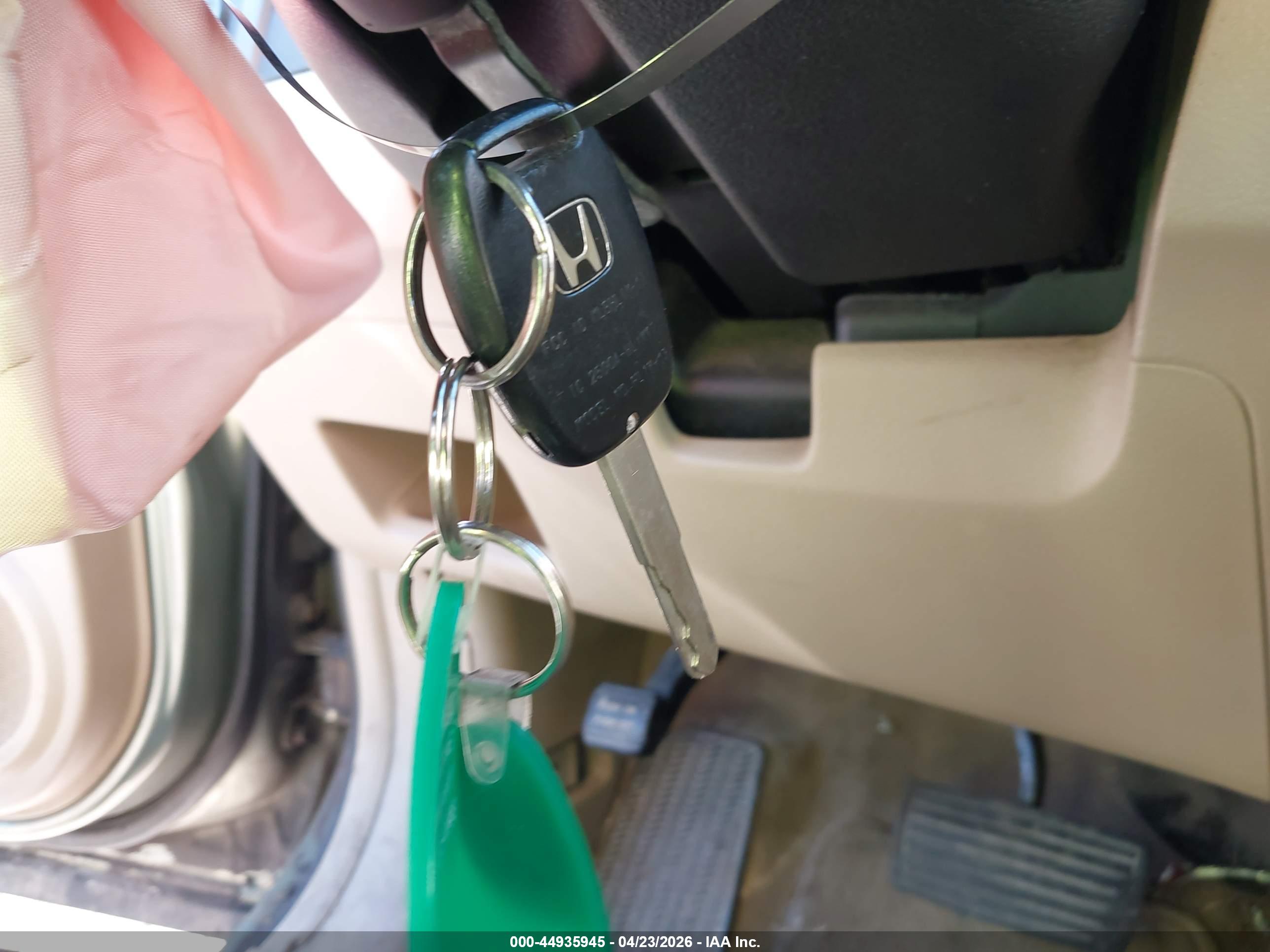 HONDA CR-V image 11