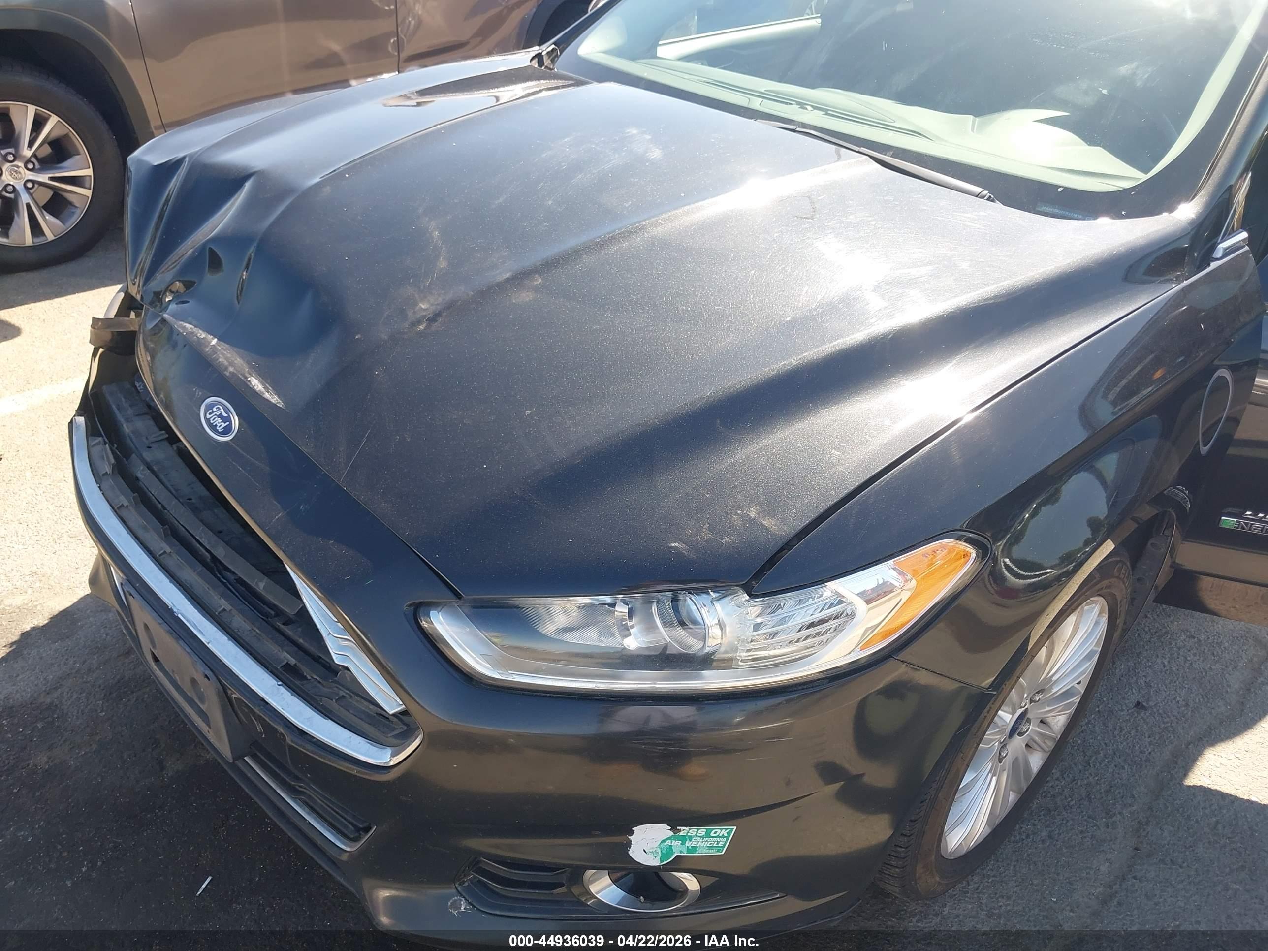 FORD FUSION image 6