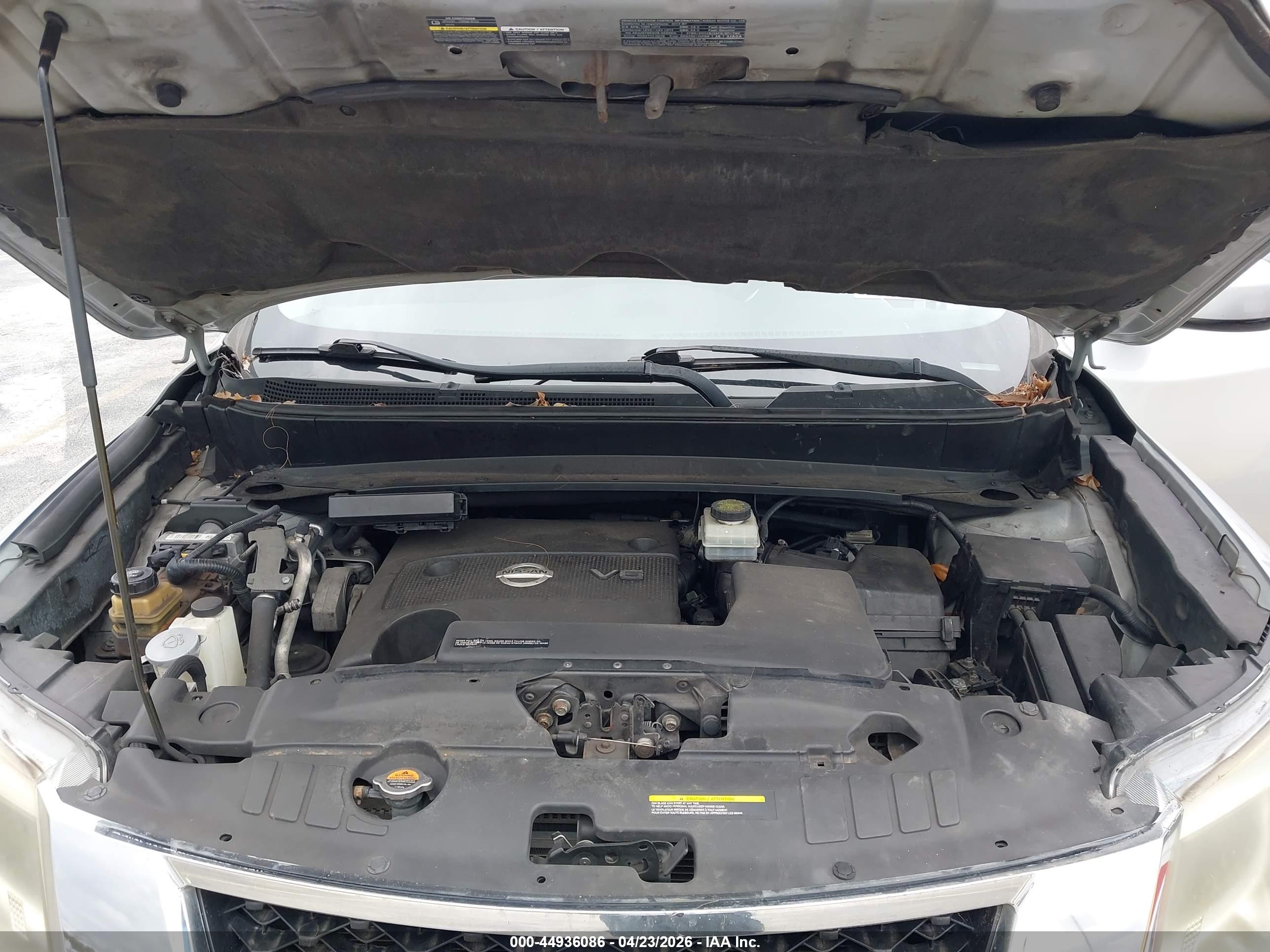 NISSAN PATHFINDER image 10