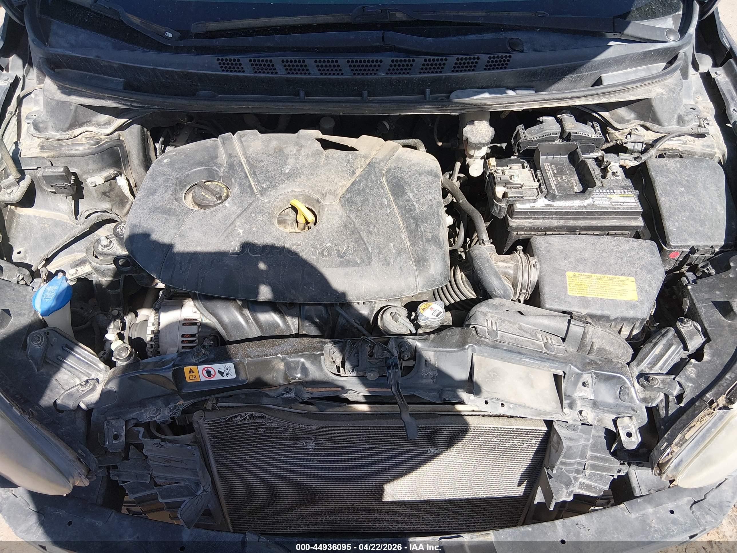 HYUNDAI ELANTRA image 10