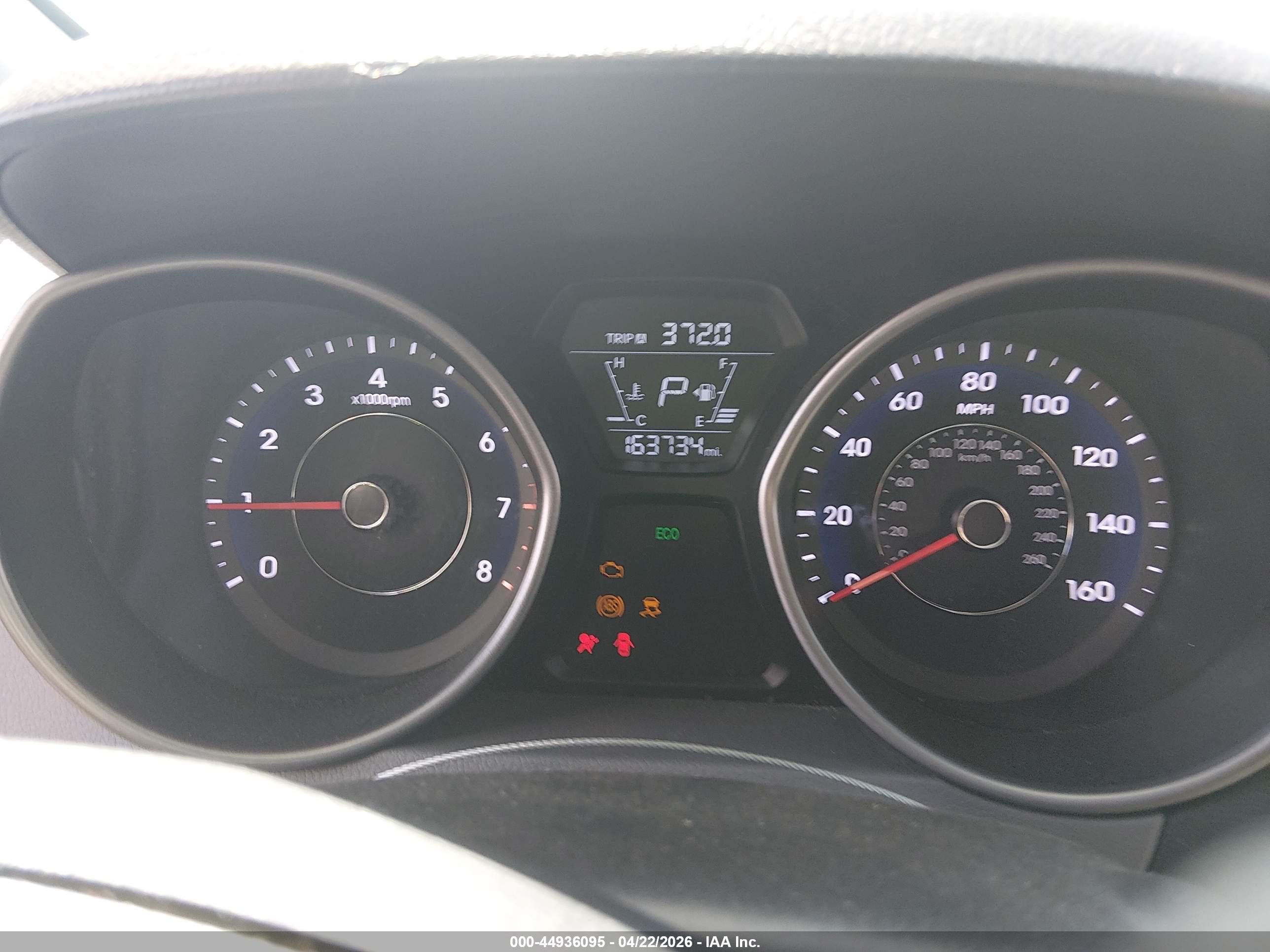 HYUNDAI ELANTRA image 7