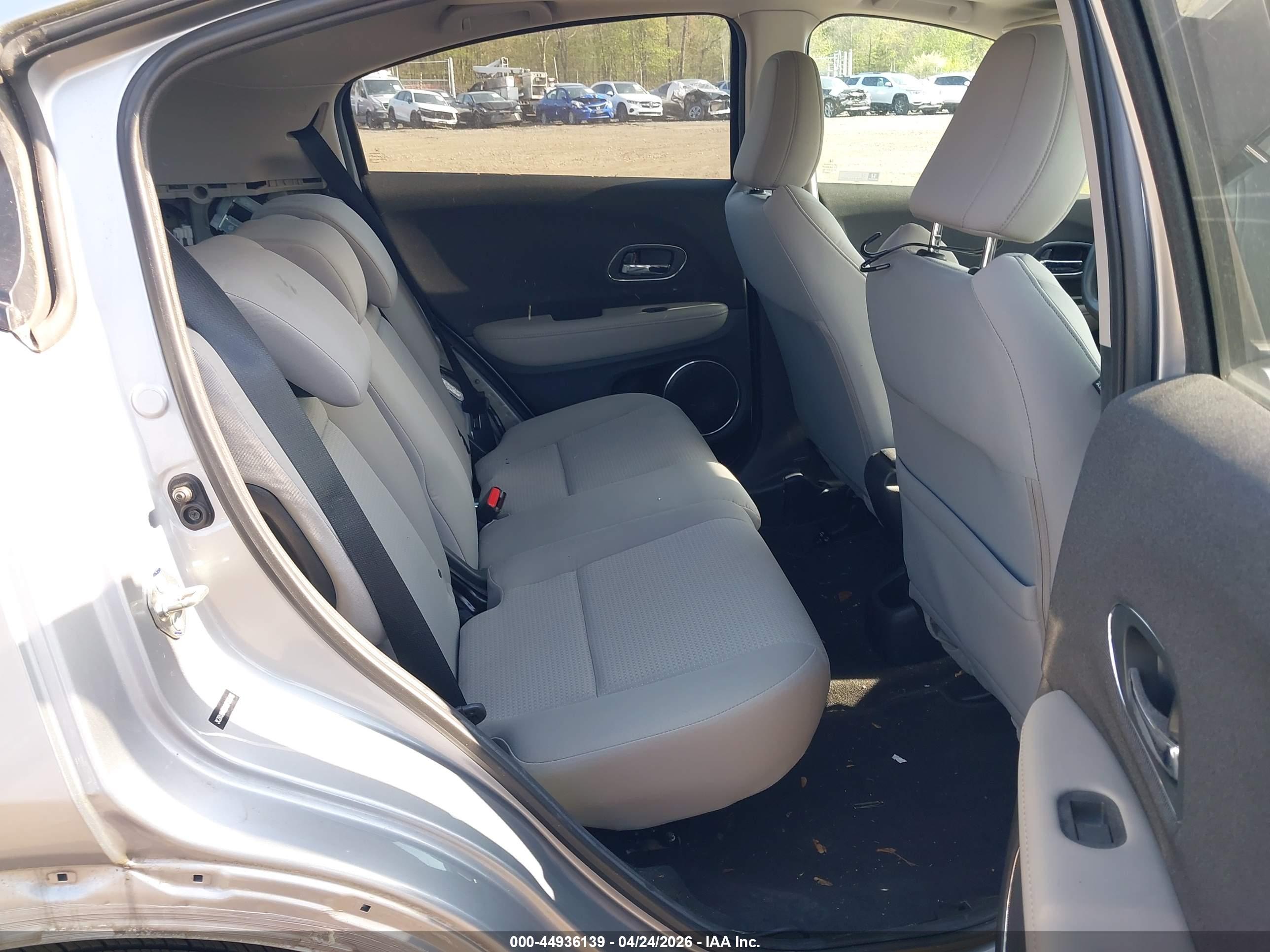 HONDA HR-V image 8