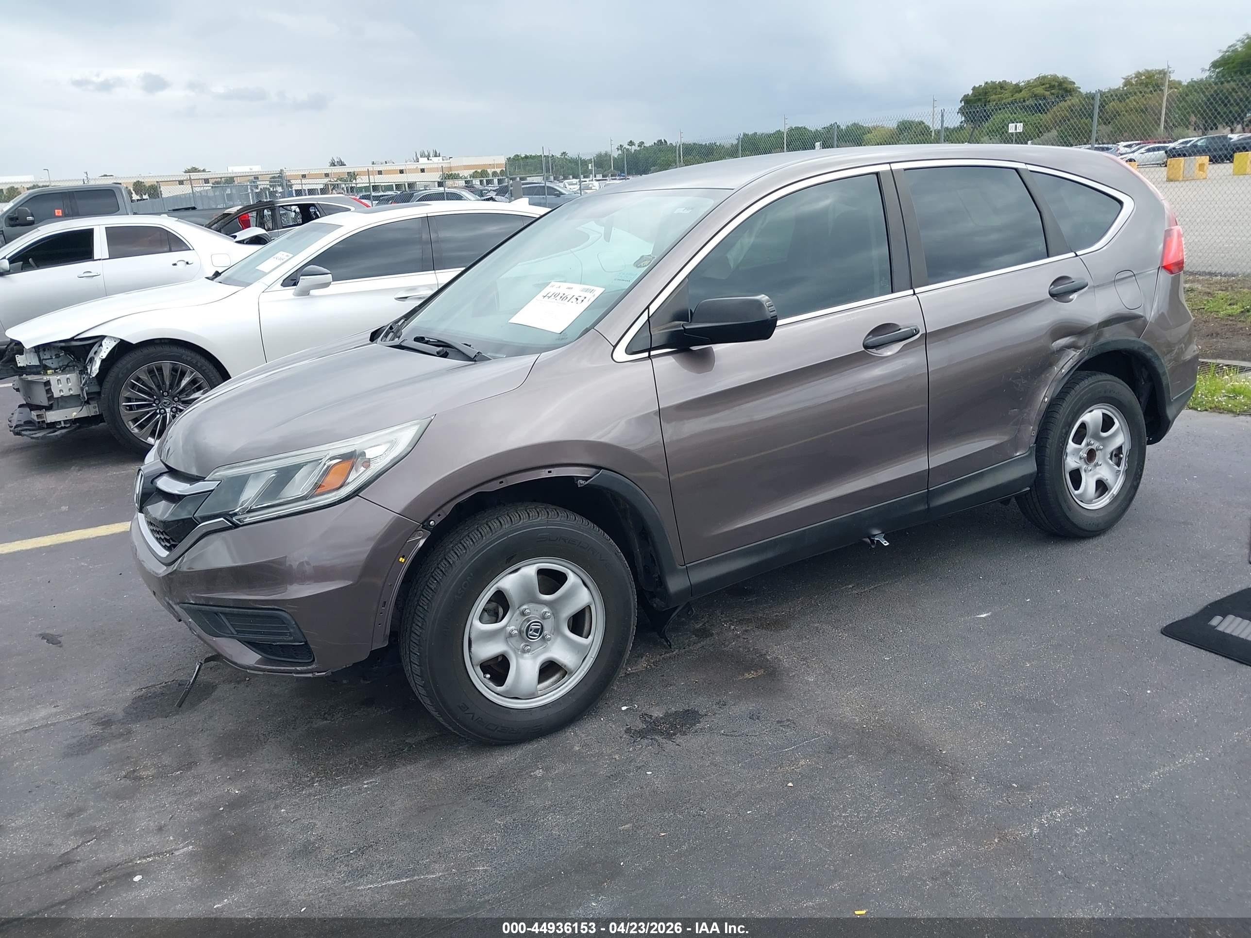 HONDA CR-V image 2