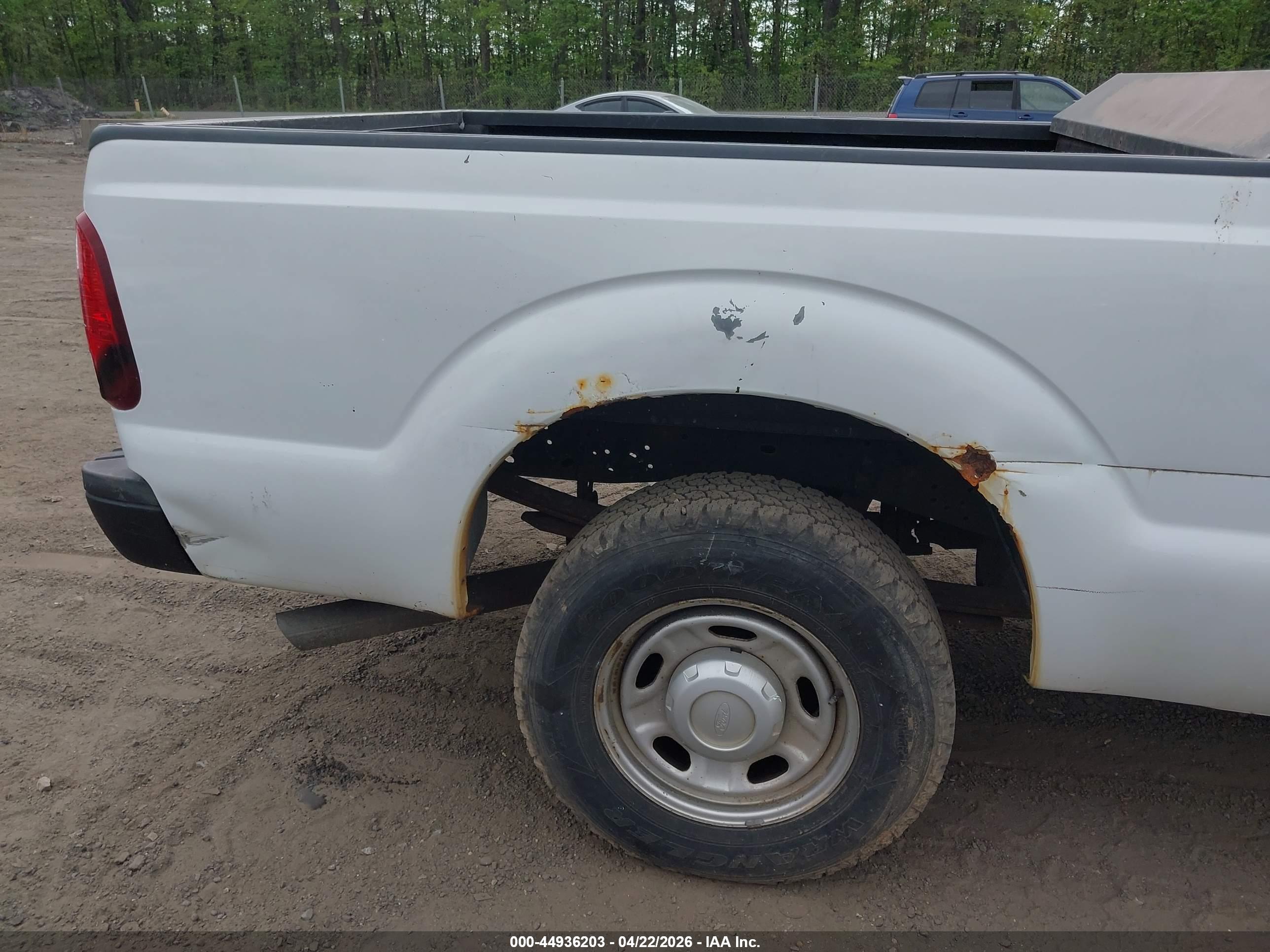 FORD F-250 image 6