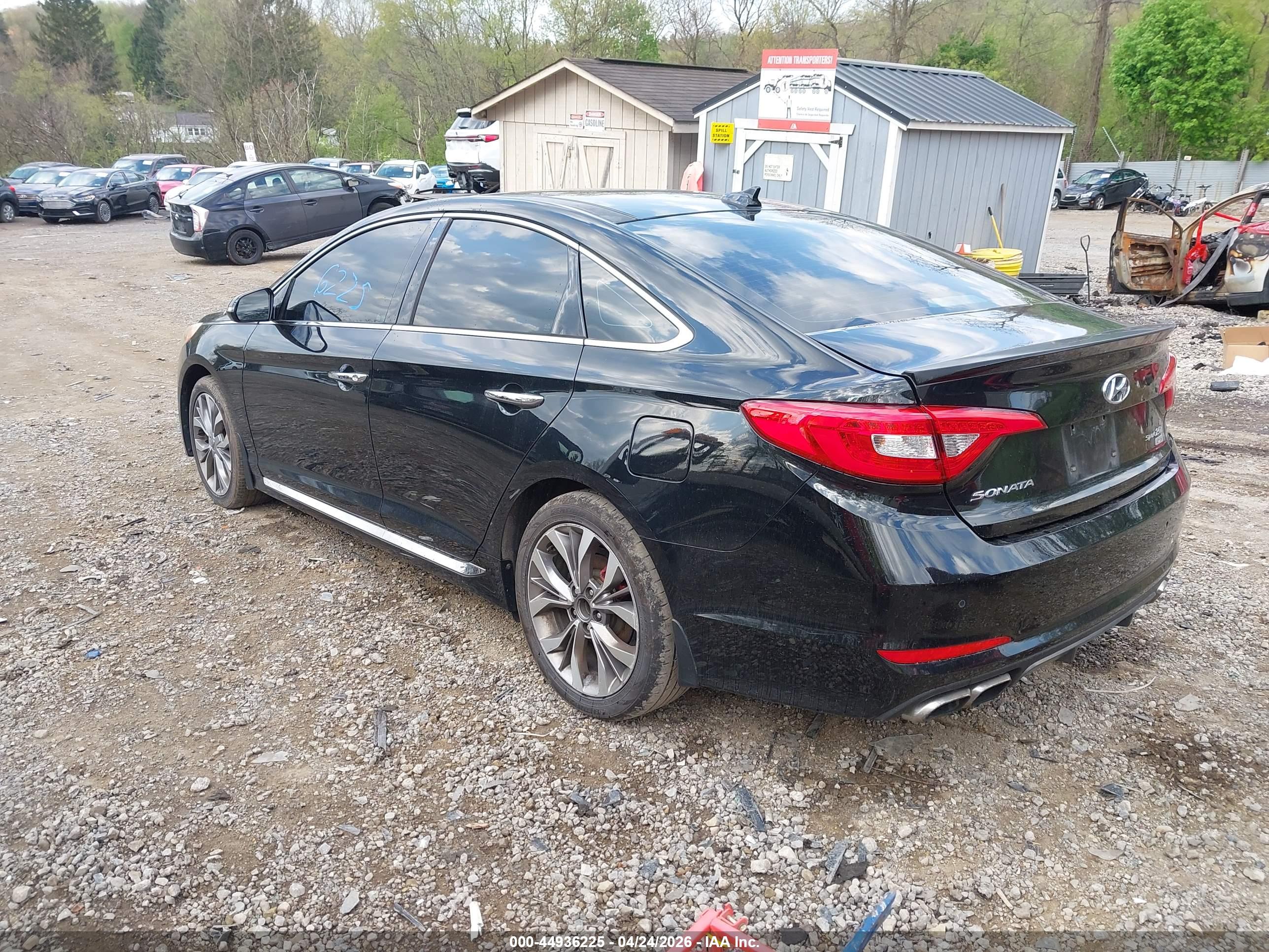 HYUNDAI SONATA image 3
