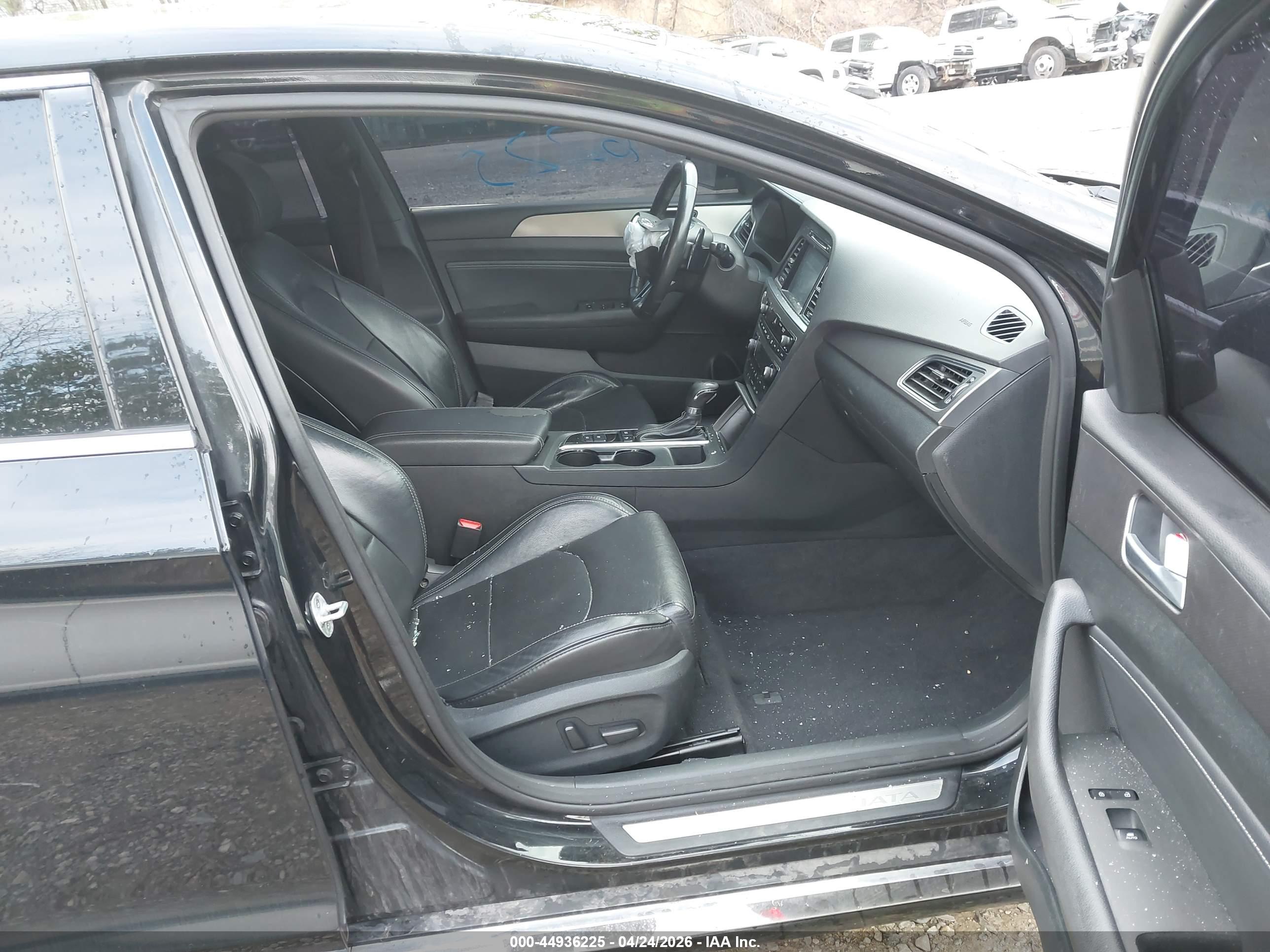 HYUNDAI SONATA image 5