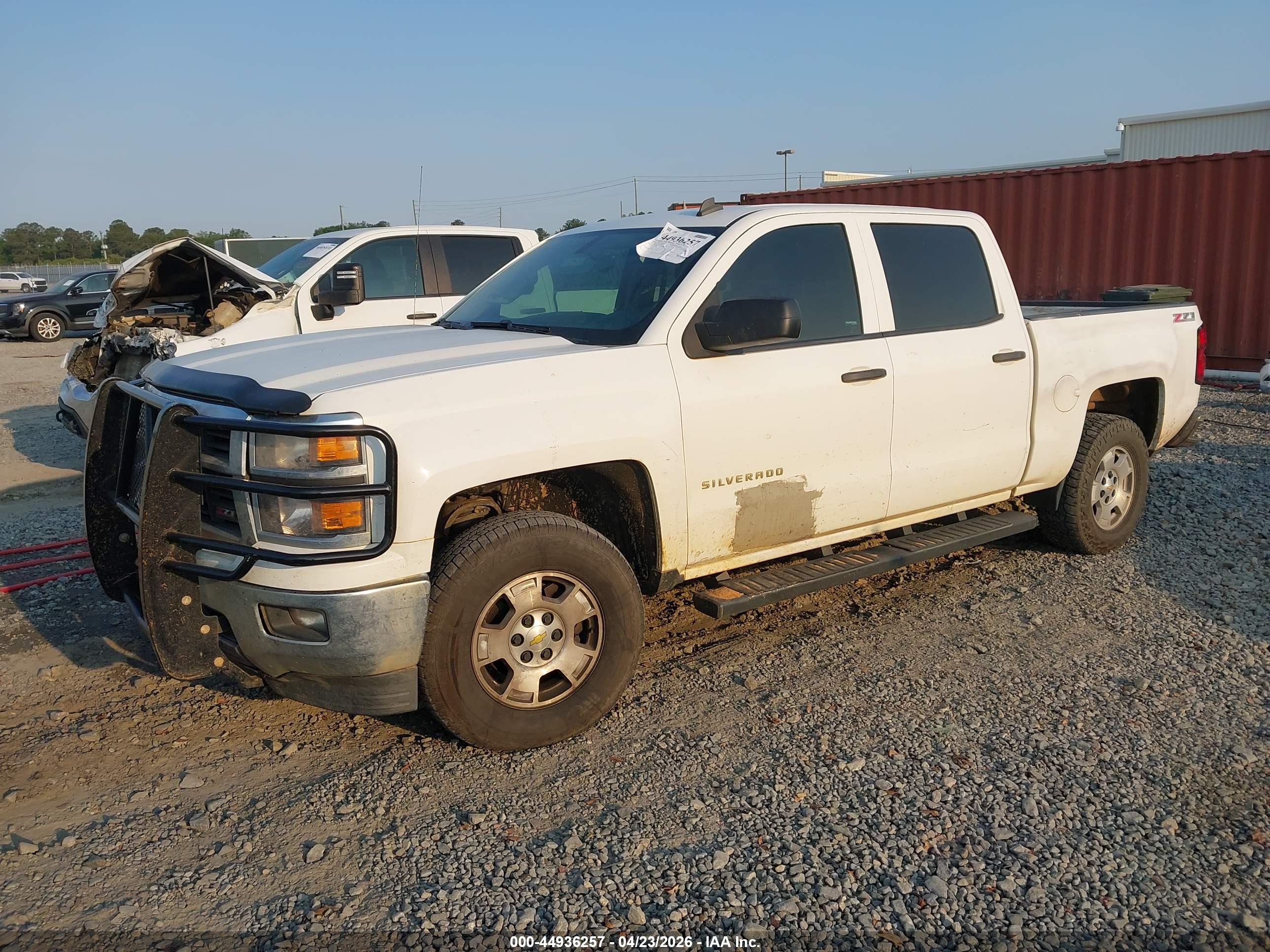 CHEVROLET SILVERADO image 2