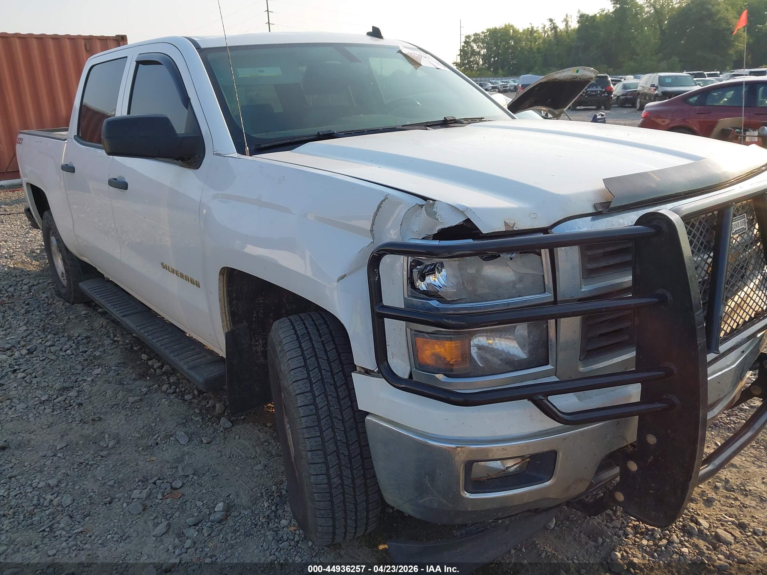 CHEVROLET SILVERADO image 6