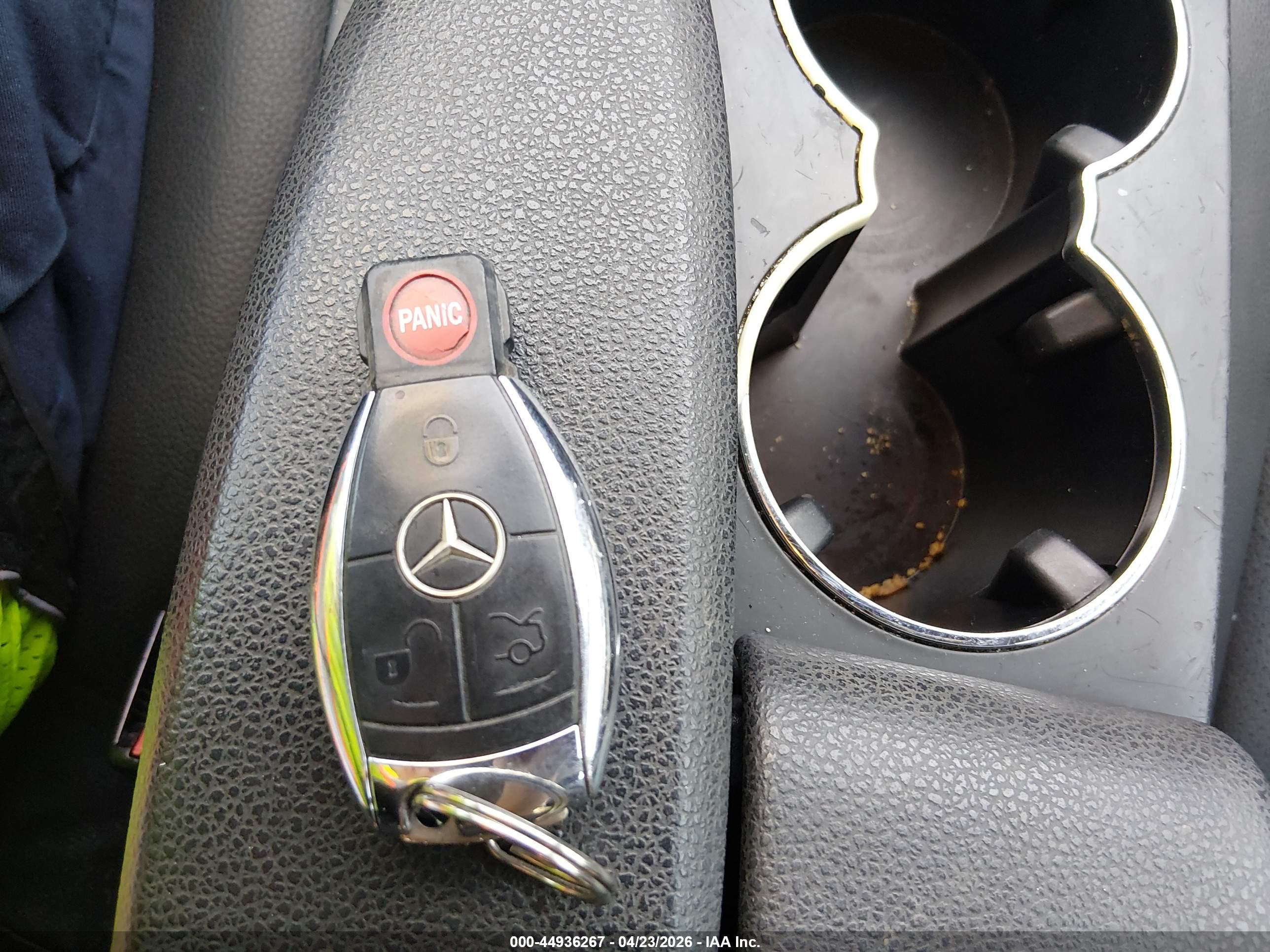 MERCEDES-BENZ C image 11