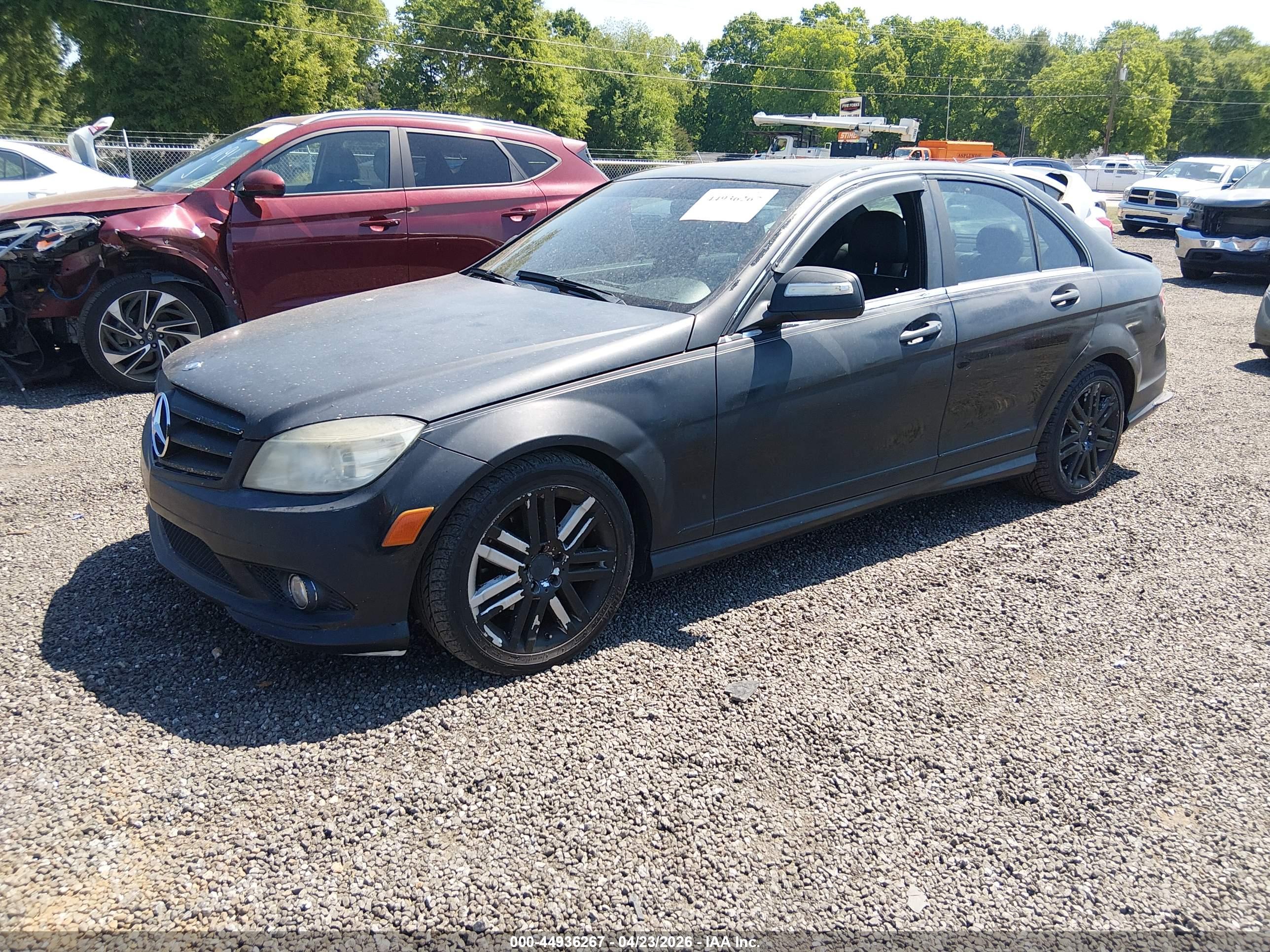 MERCEDES-BENZ C image 2