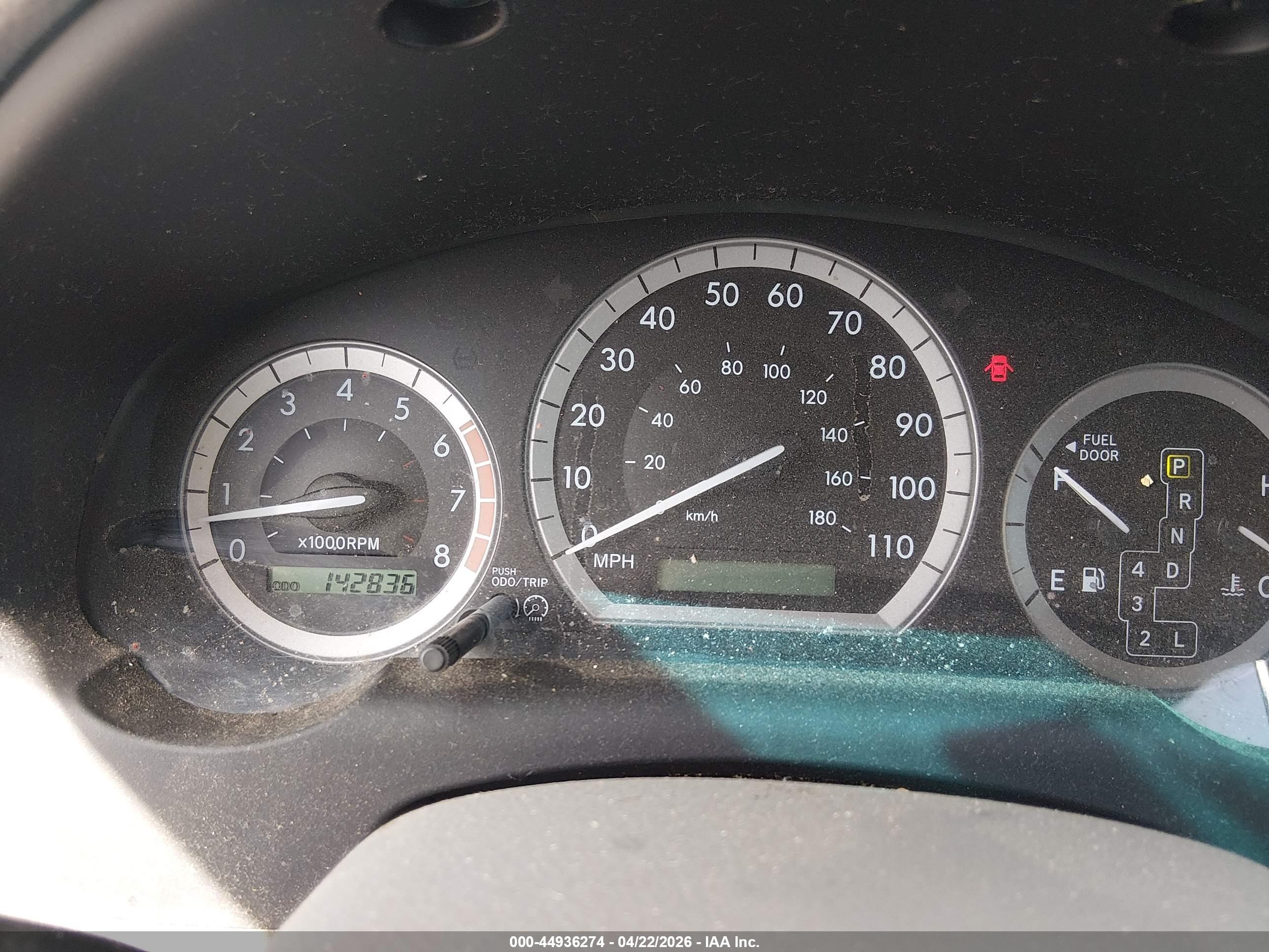 TOYOTA SIENNA image 7