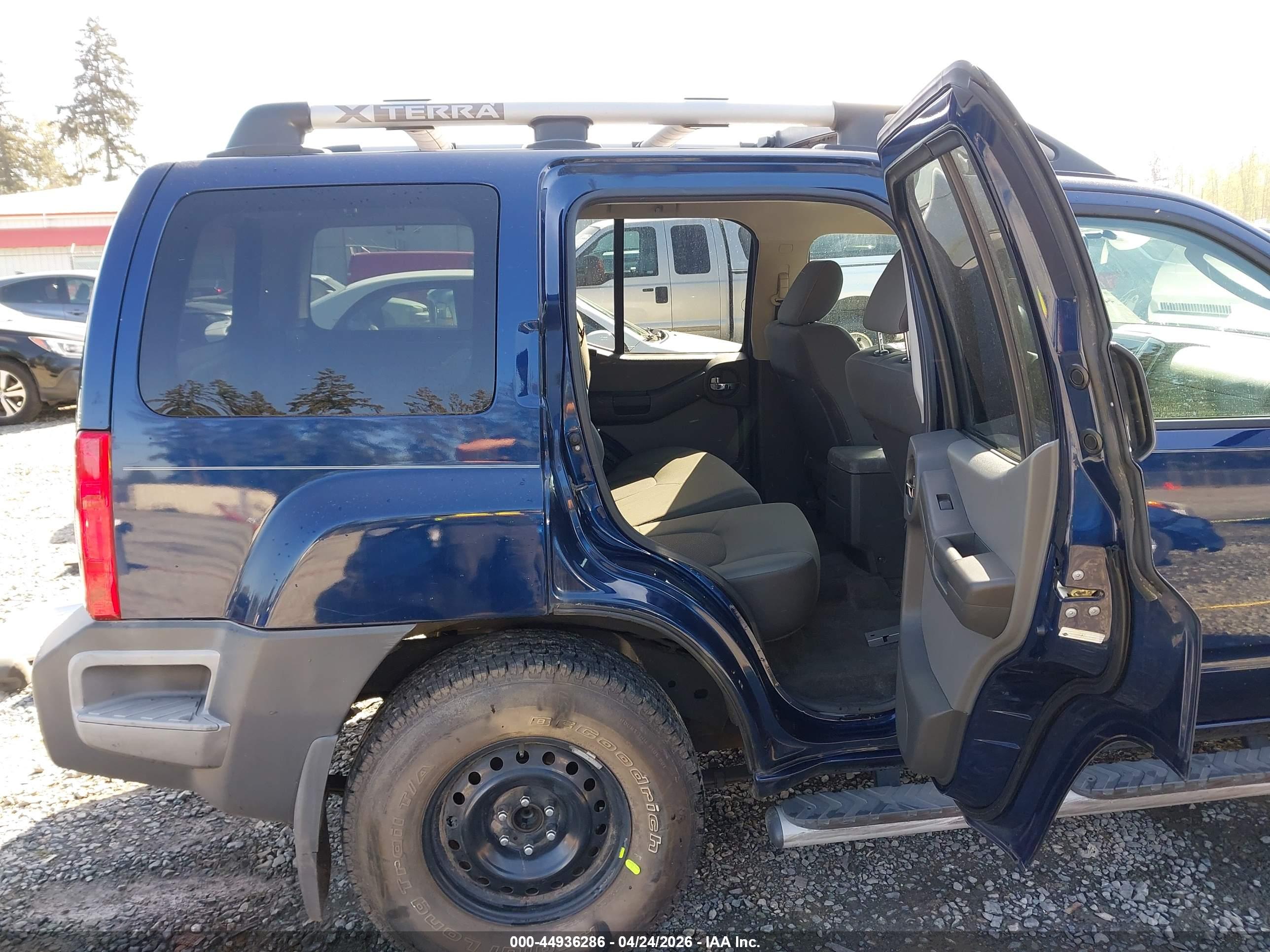 NISSAN XTERRA image 8