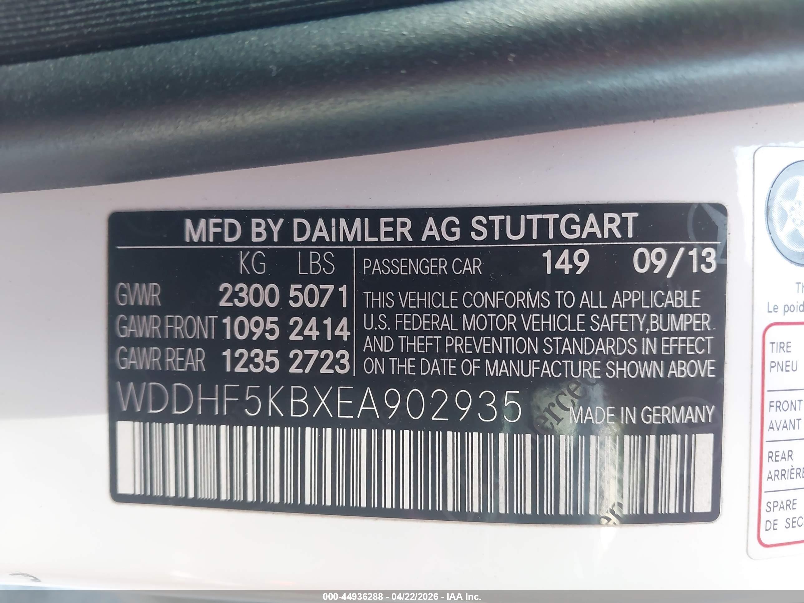 MERCEDES-BENZ E image 9