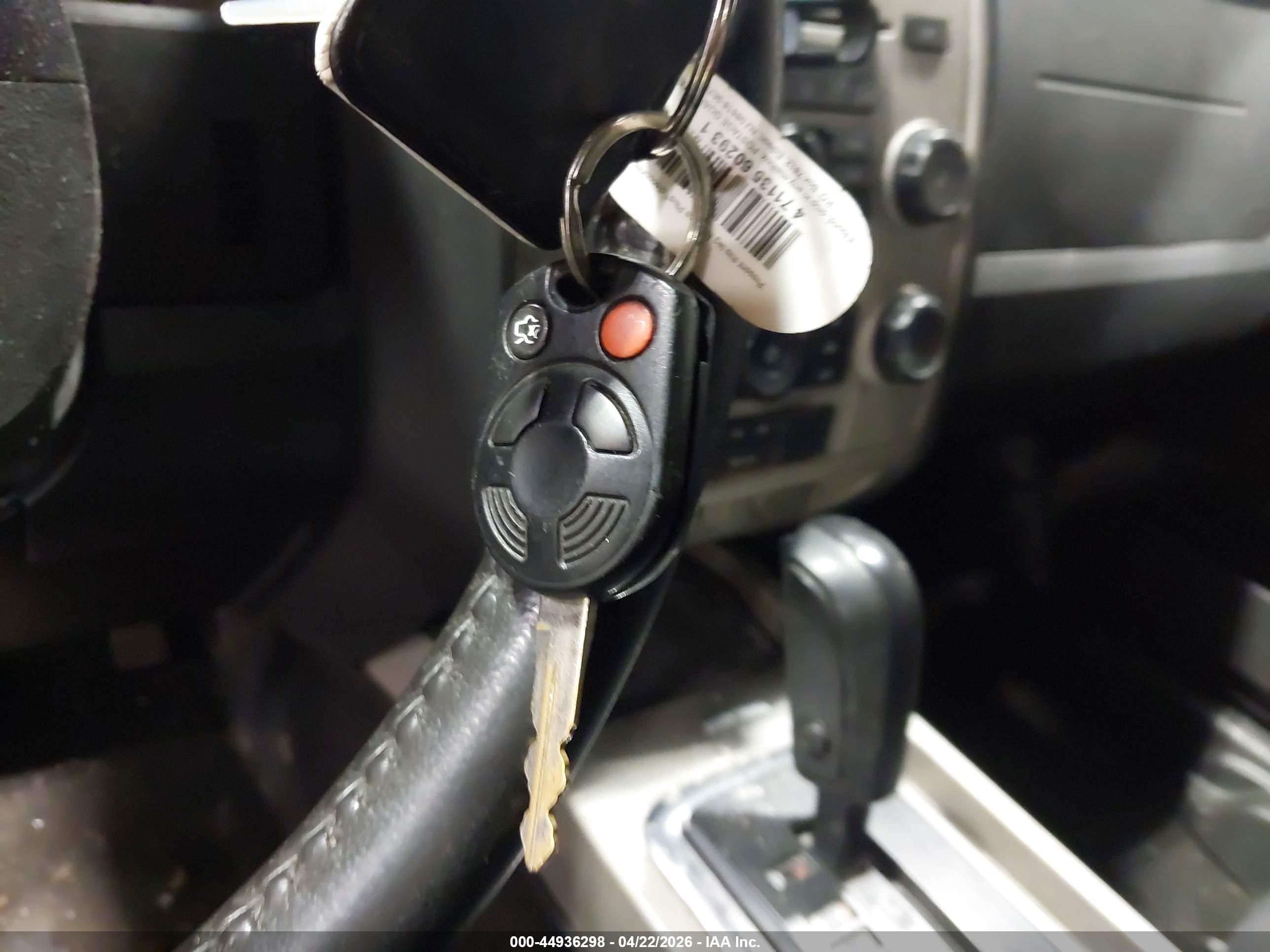 FORD ESCAPE image 11