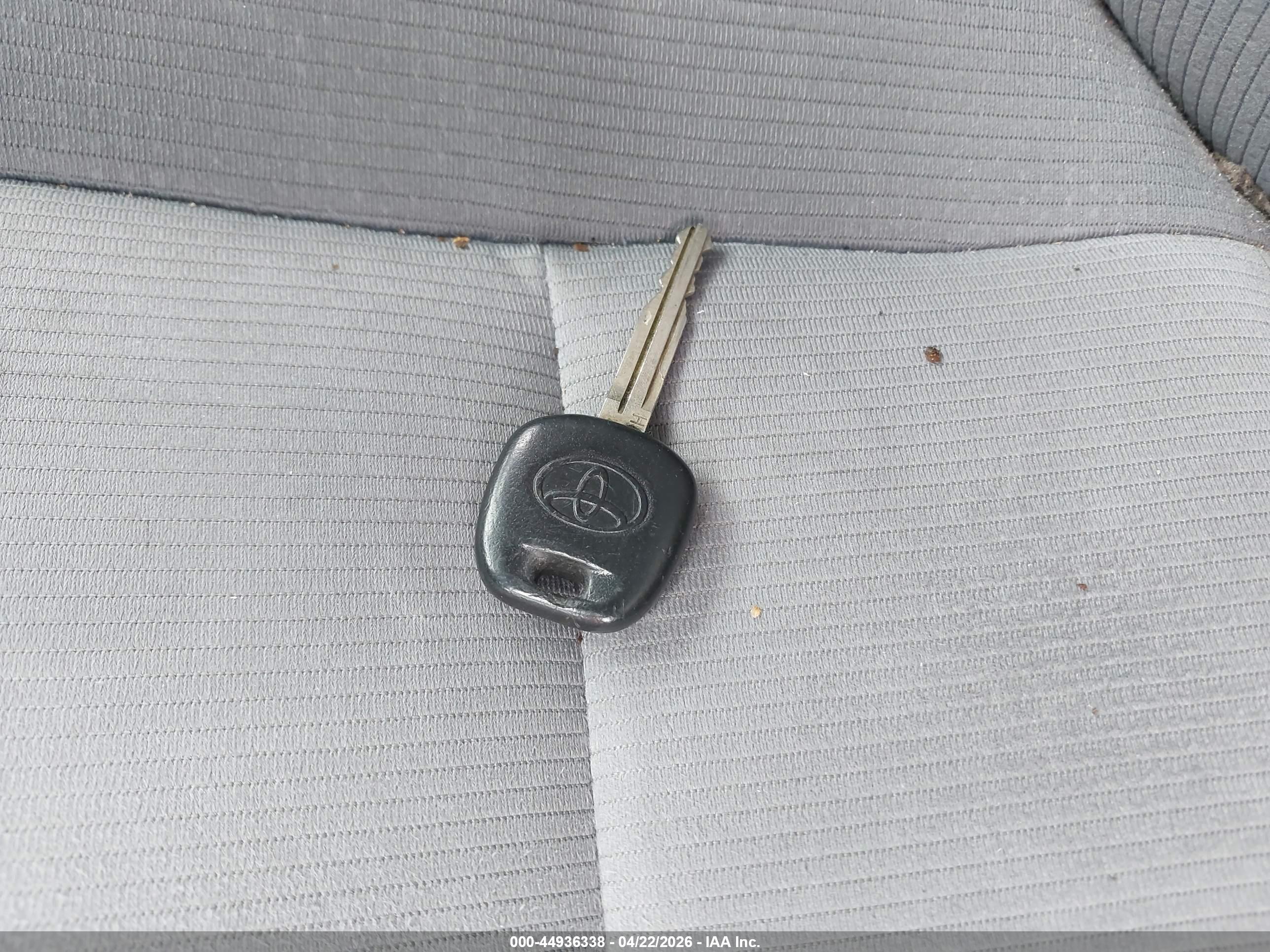 TOYOTA COROLLA image 11