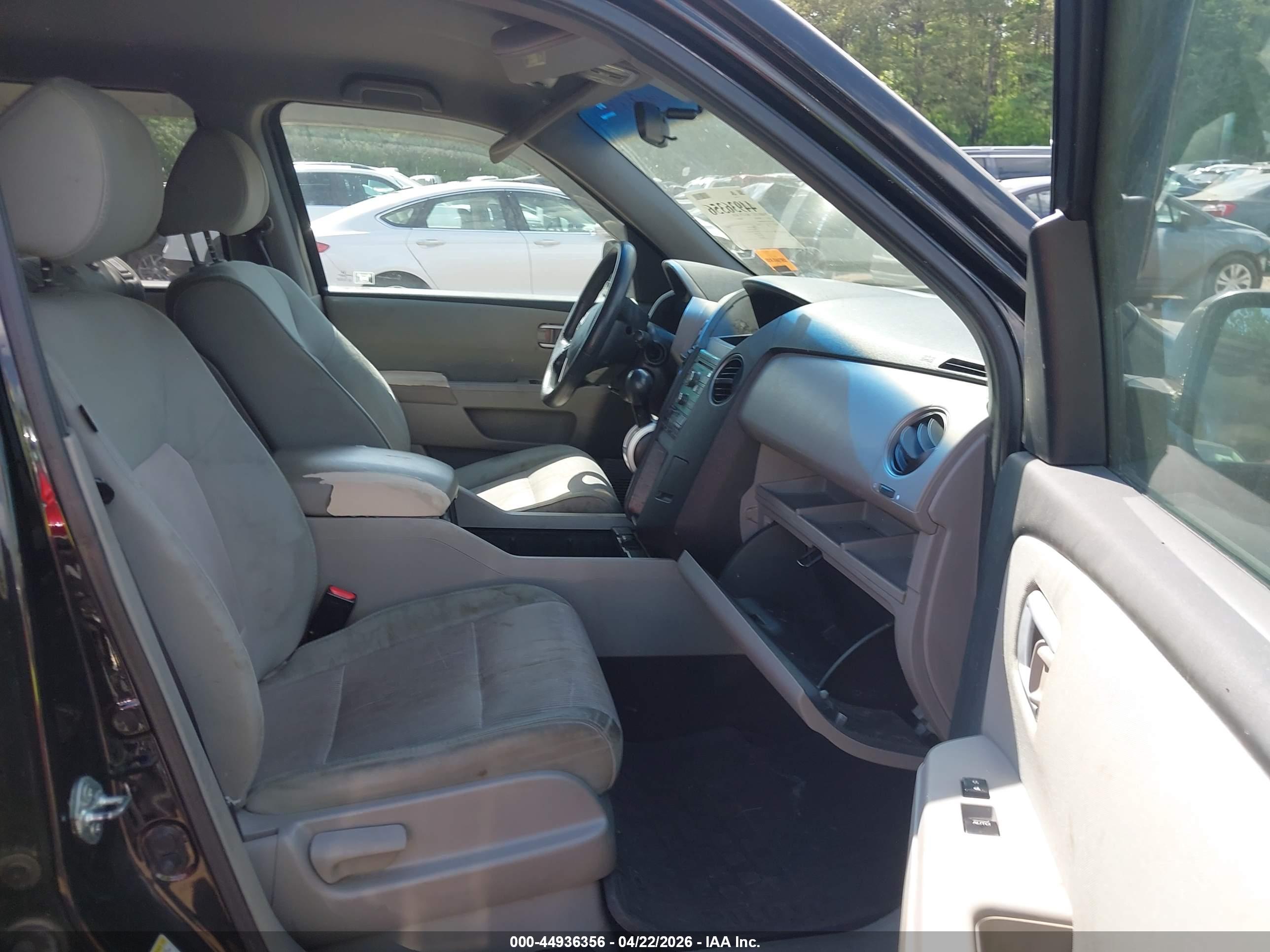 HONDA PILOT image 5