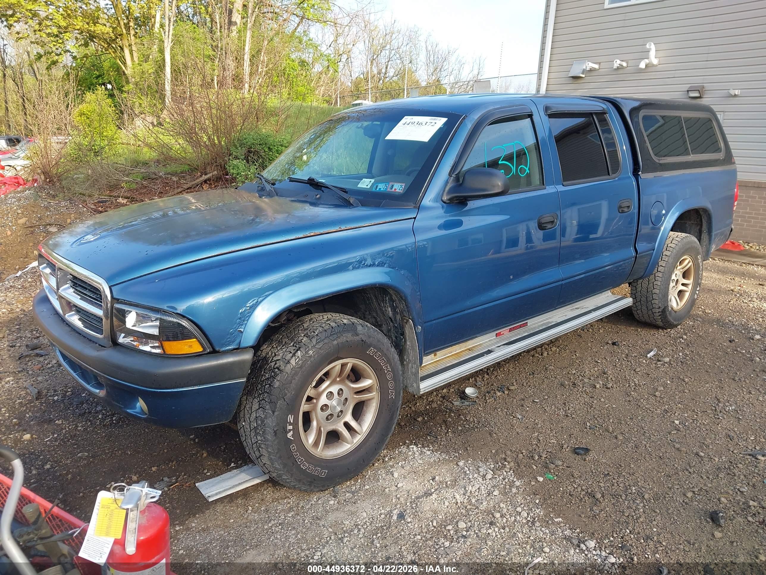 DODGE DAKOTA image 2