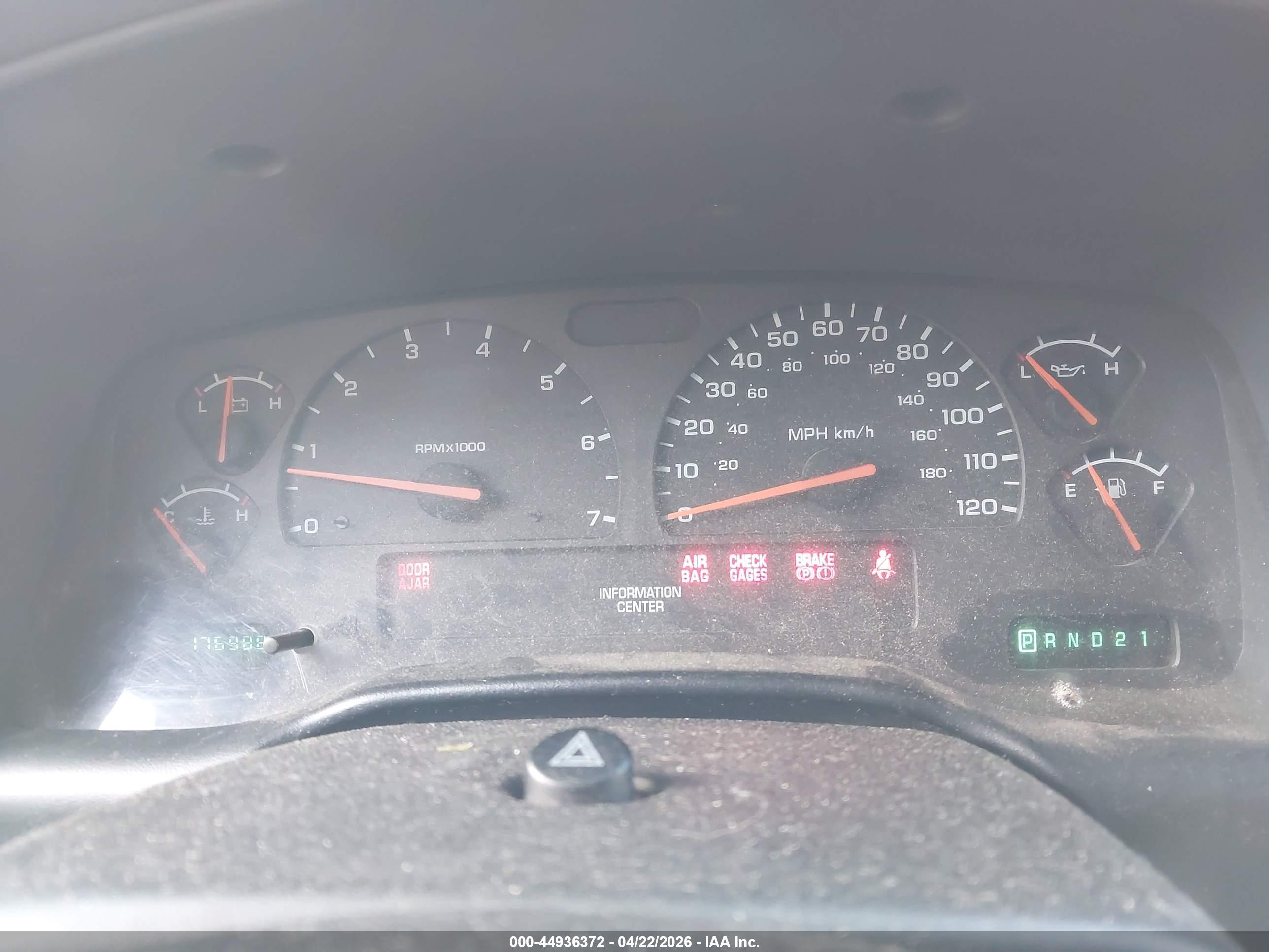 DODGE DAKOTA image 7