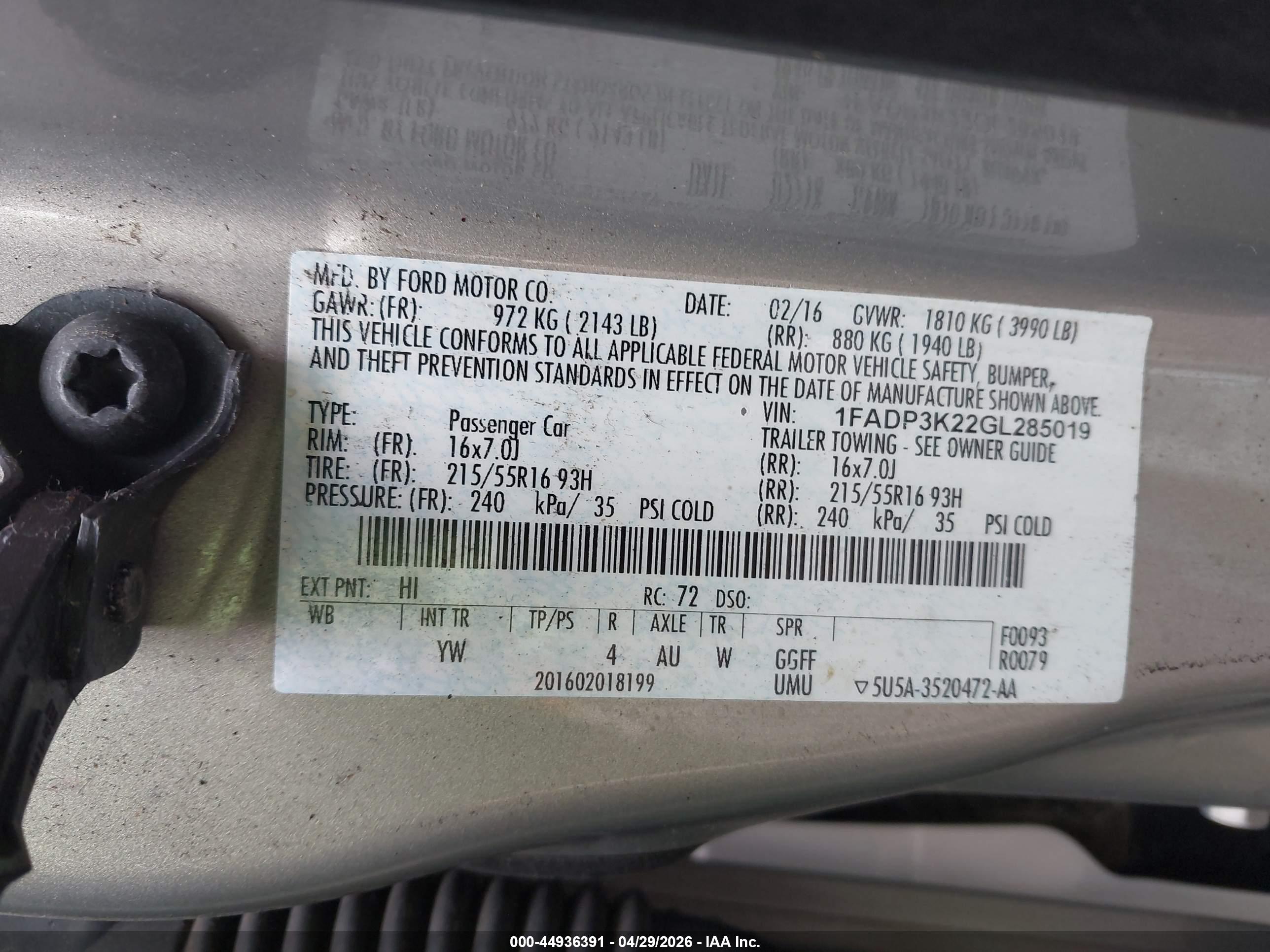 FORD FOCUS image 9
