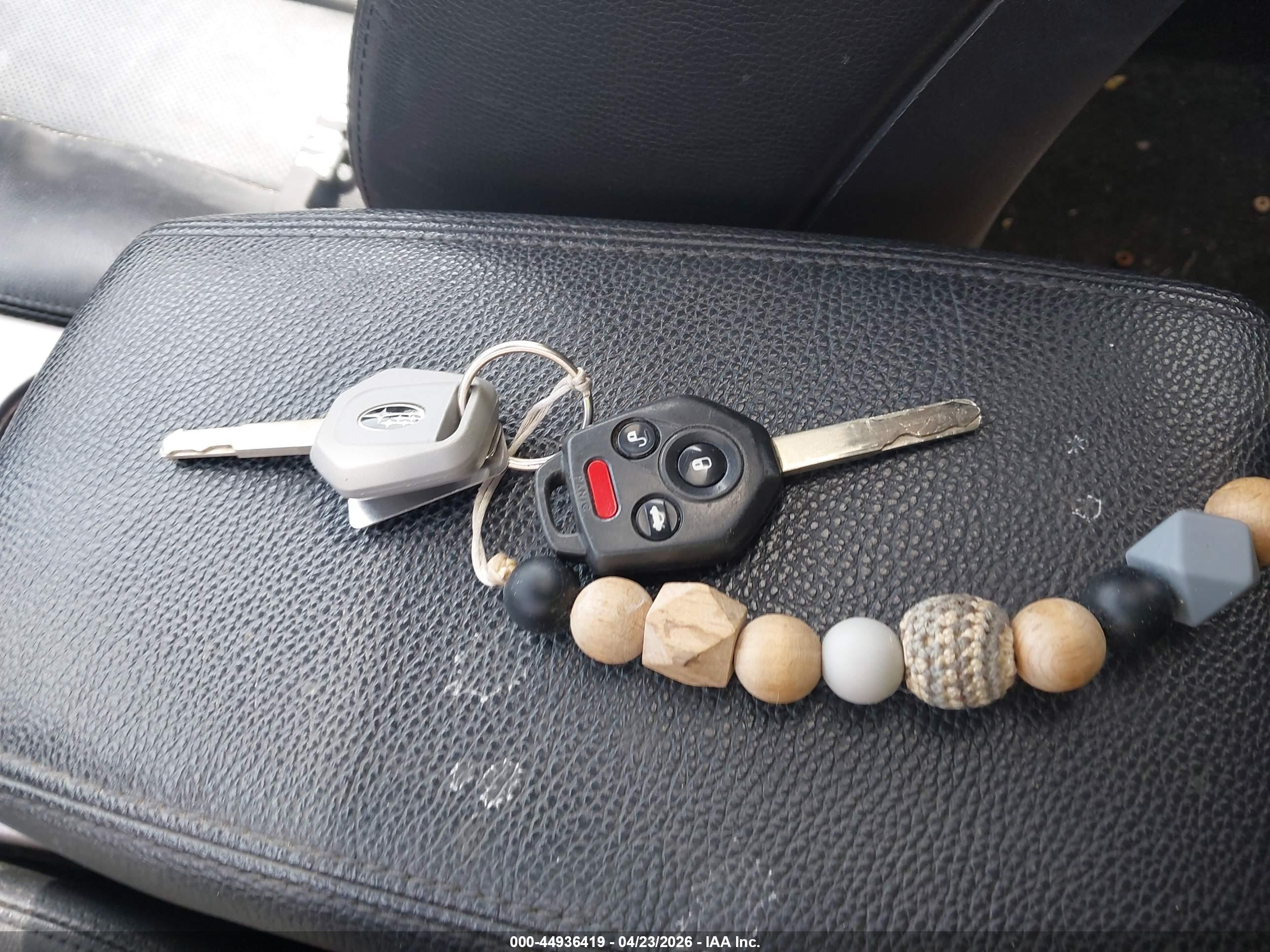 SUBARU OUTBACK image 11