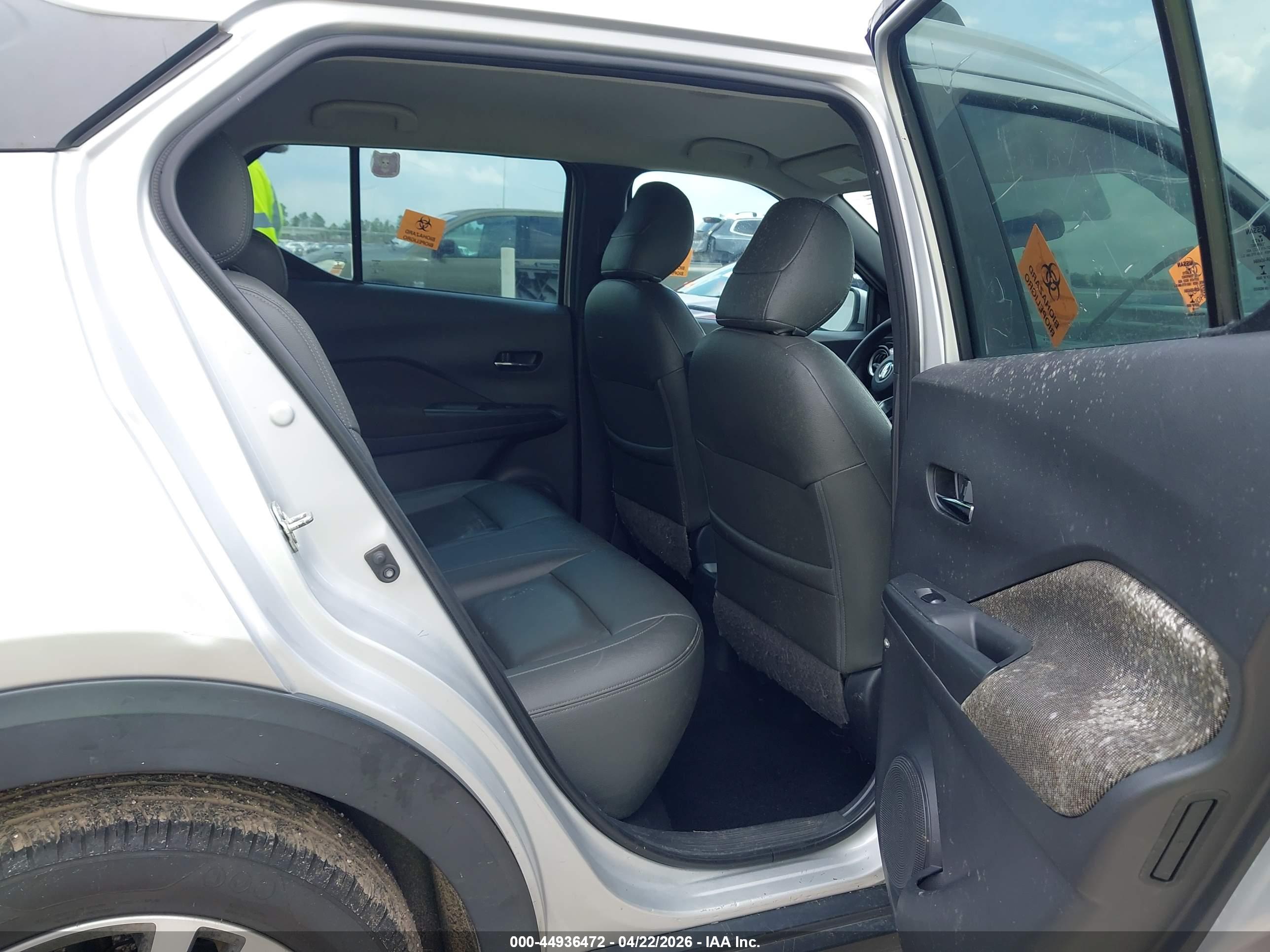 NISSAN KICKS image 8