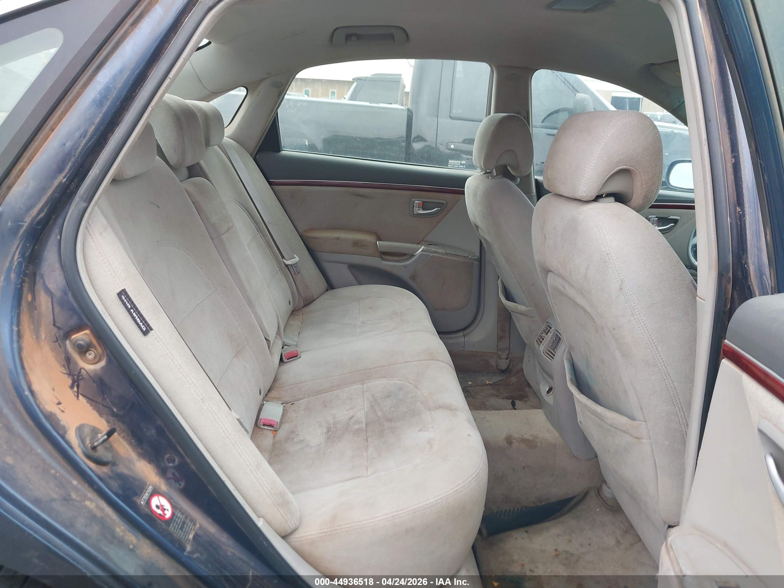 HYUNDAI AZERA image 8