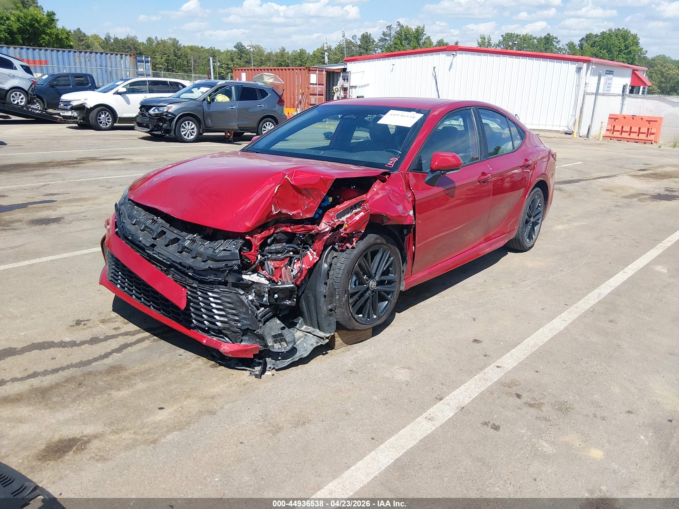 TOYOTA CAMRY image 2