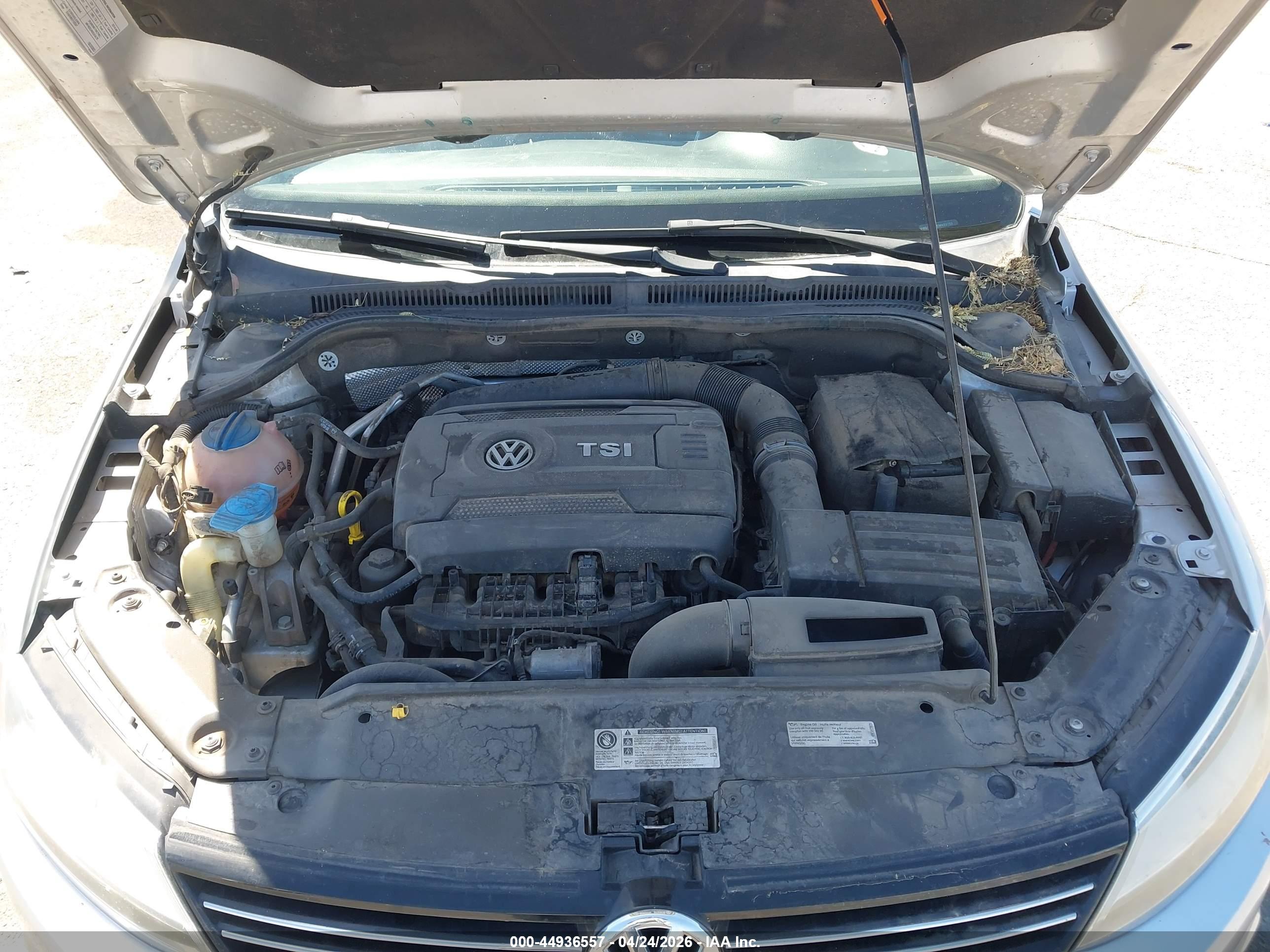 VOLKSWAGEN JETTA image 10