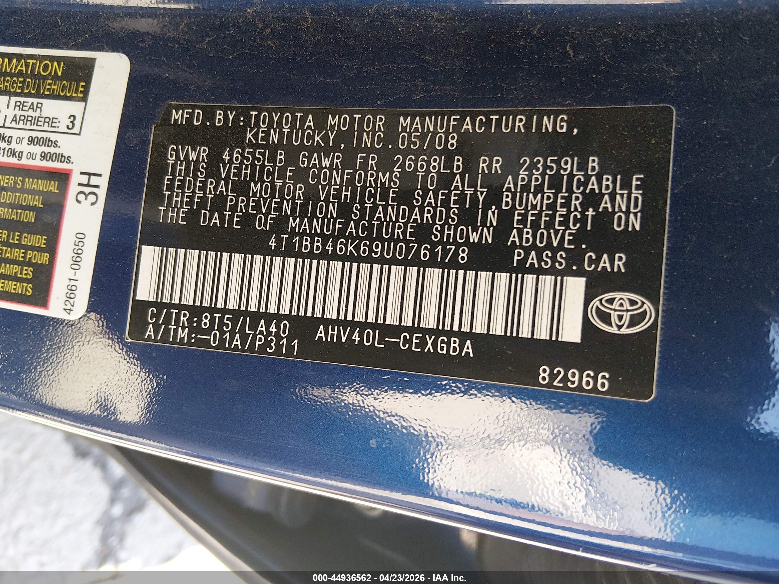TOYOTA CAMRY image 9