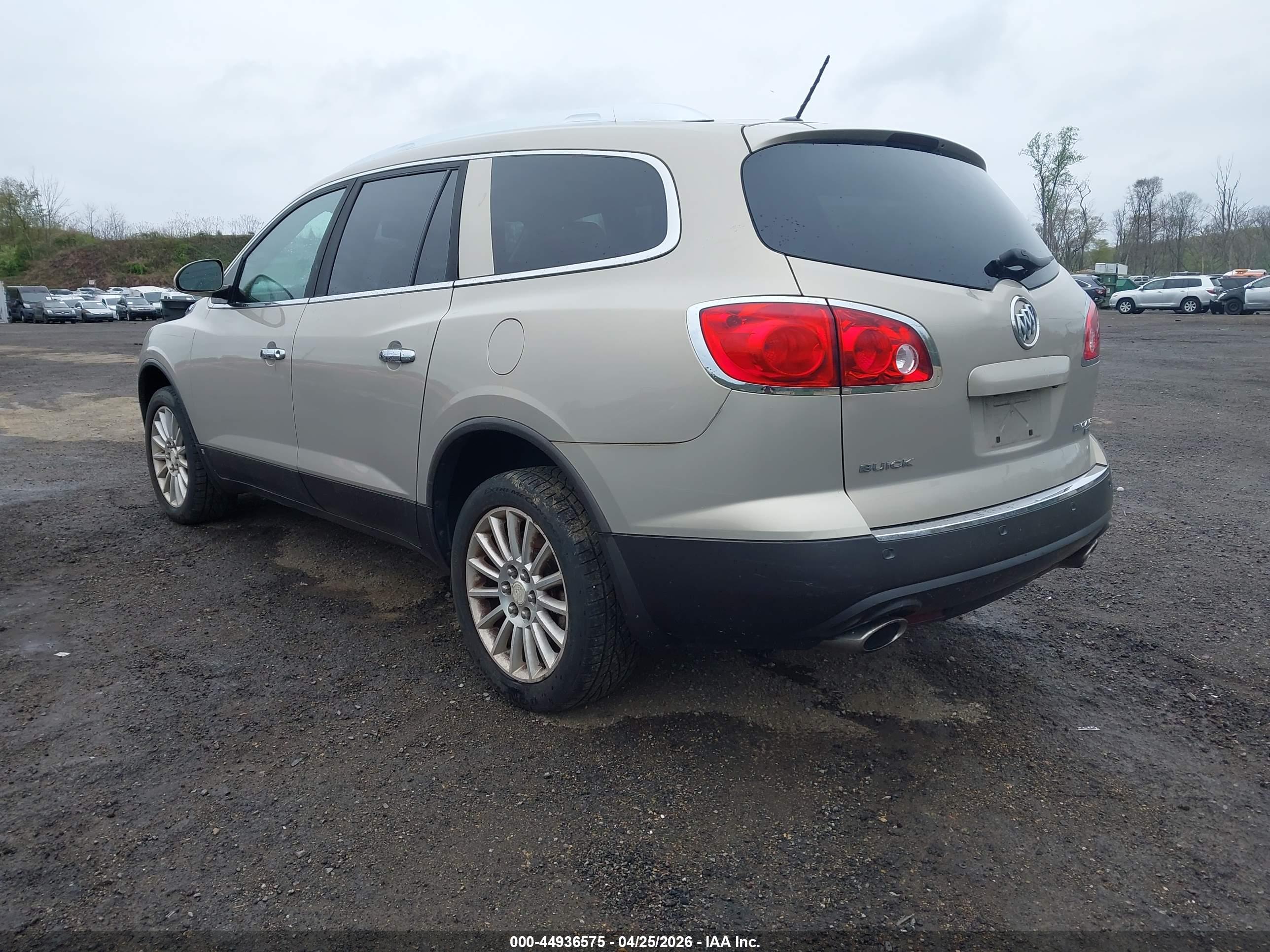 BUICK ENCLAVE image 3