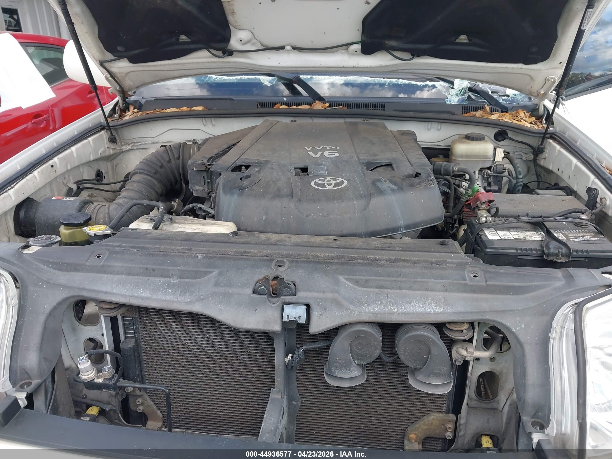 TOYOTA 4RUNNER image 10