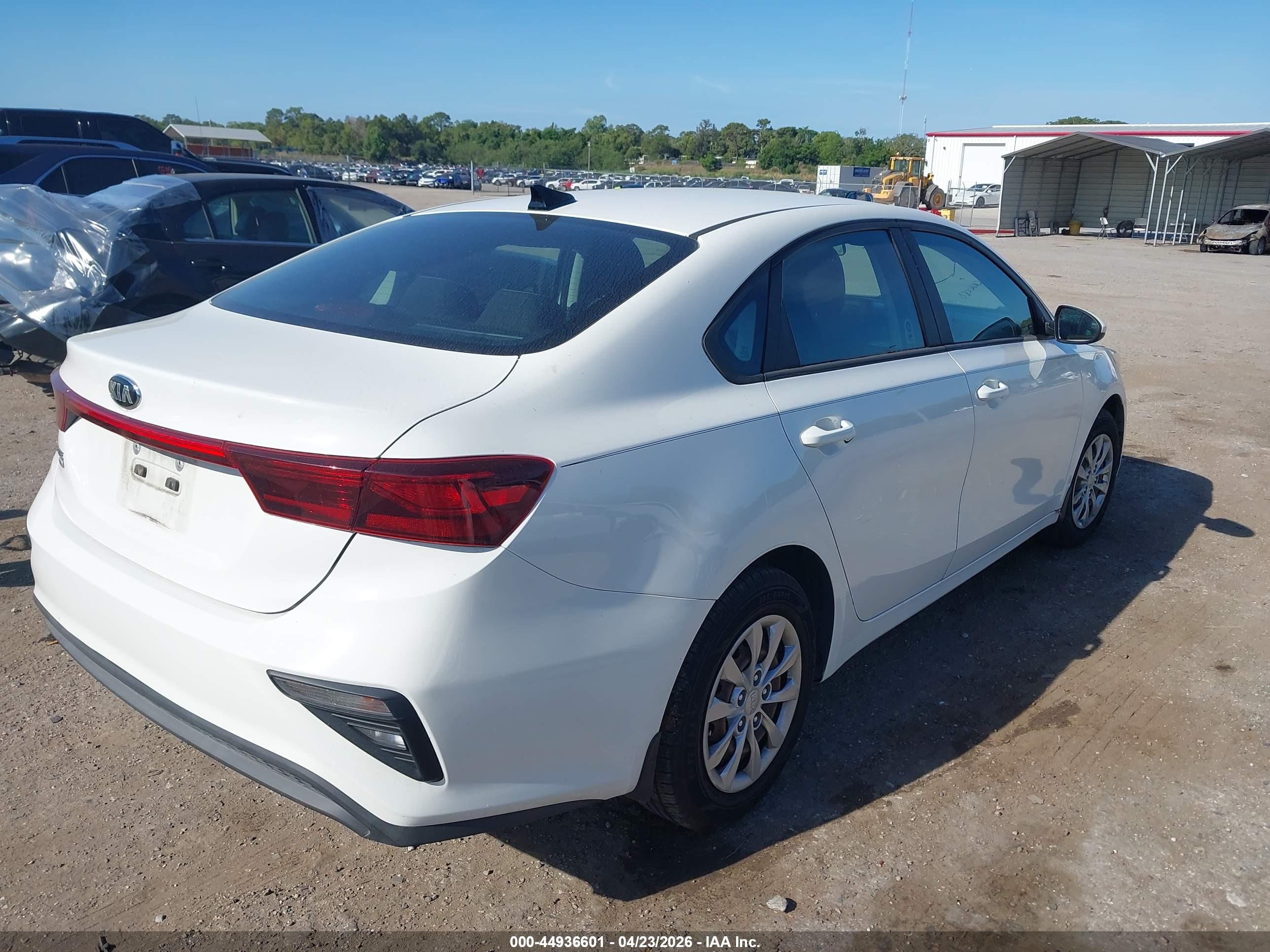 KIA FORTE image 4