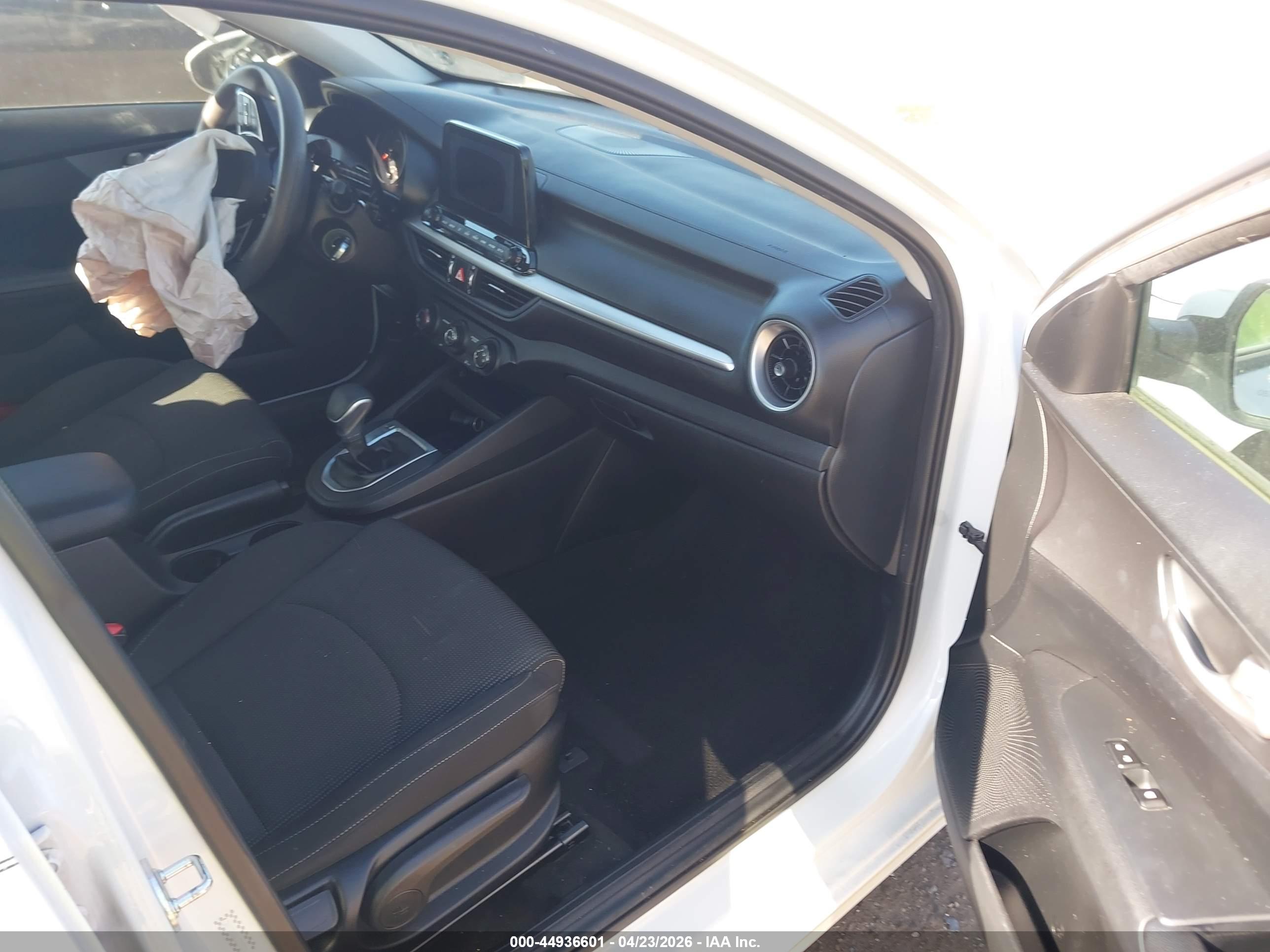 KIA FORTE image 5