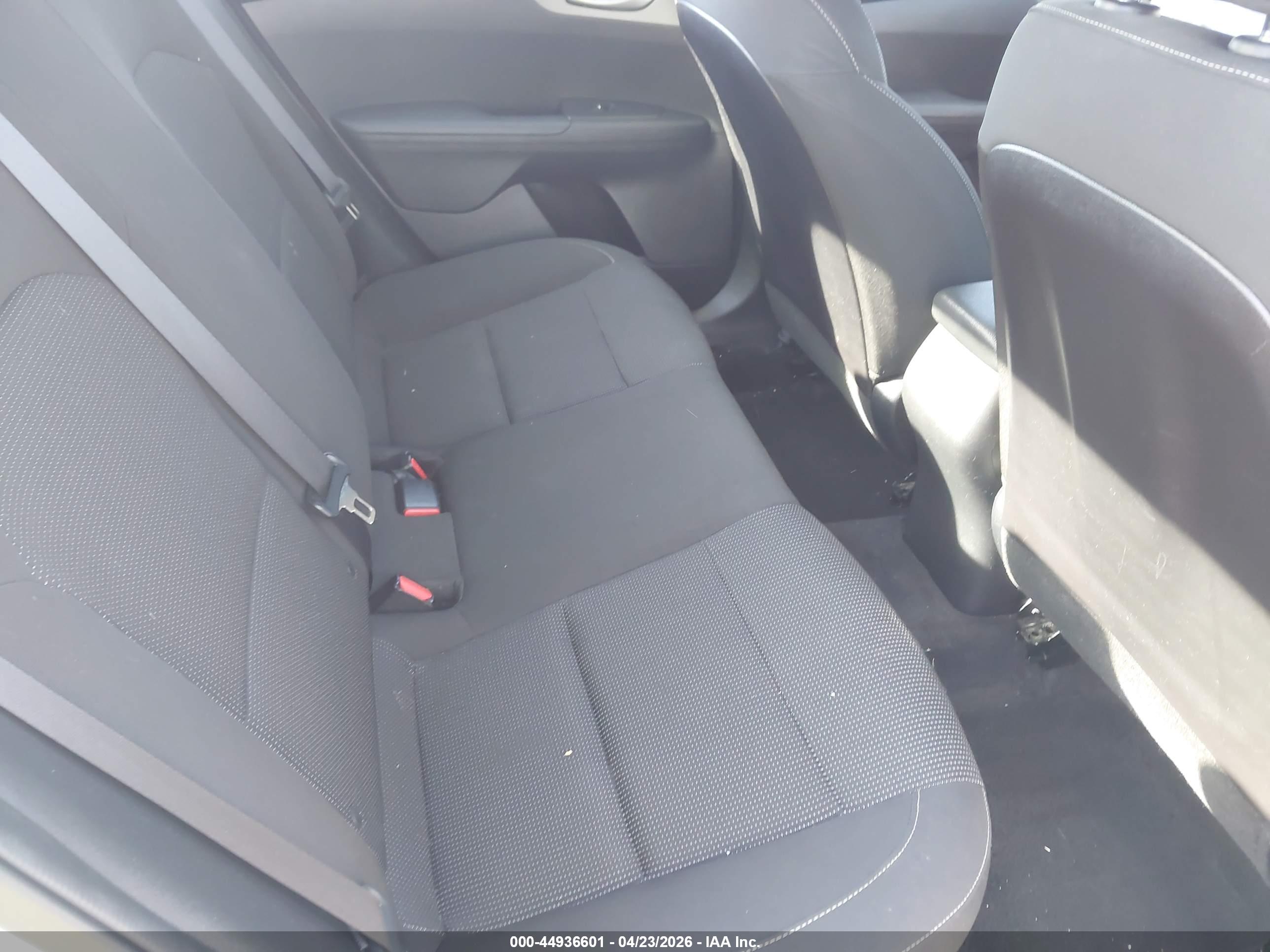 KIA FORTE image 8