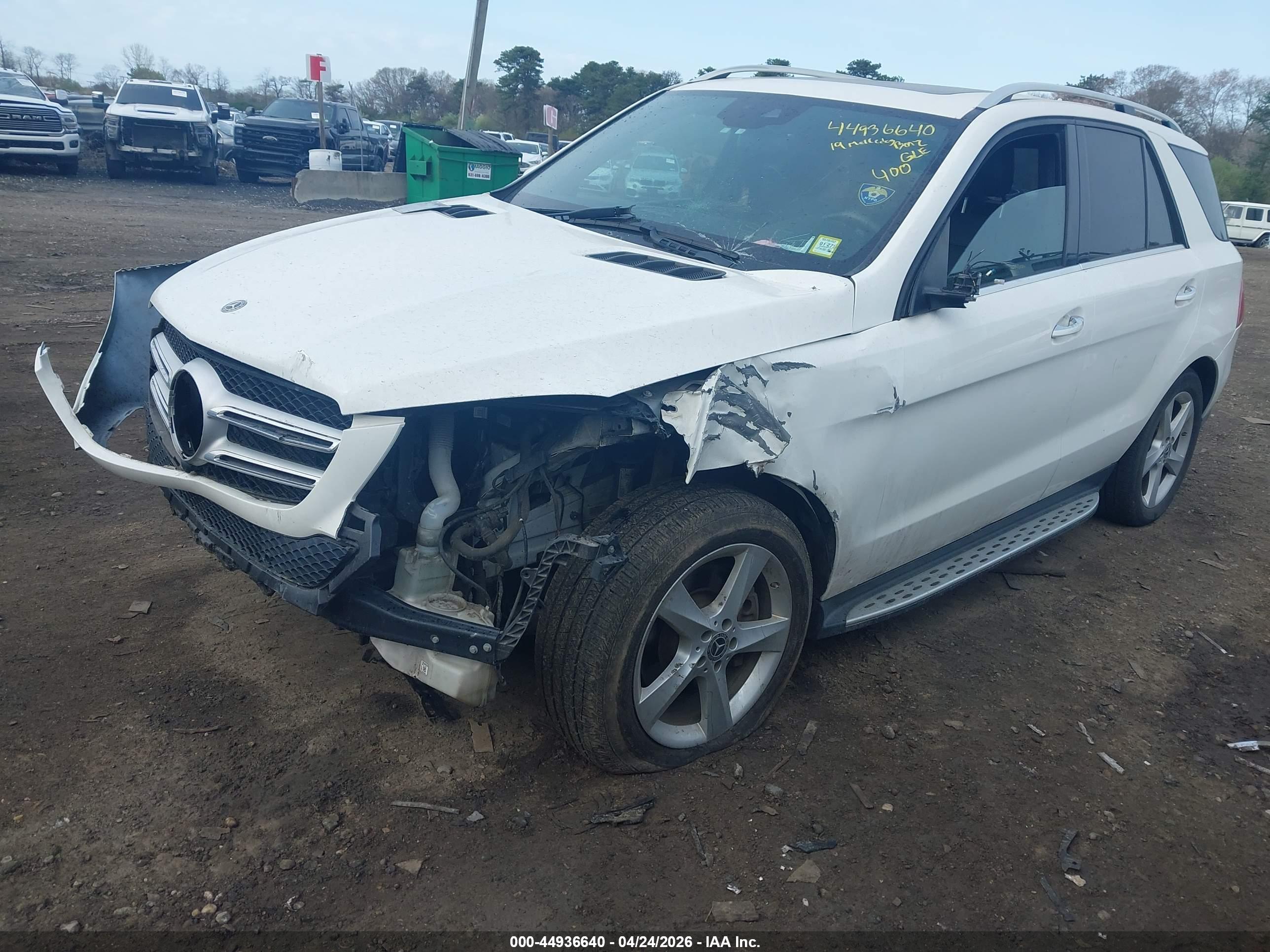 MERCEDES-BENZ GLE image 2