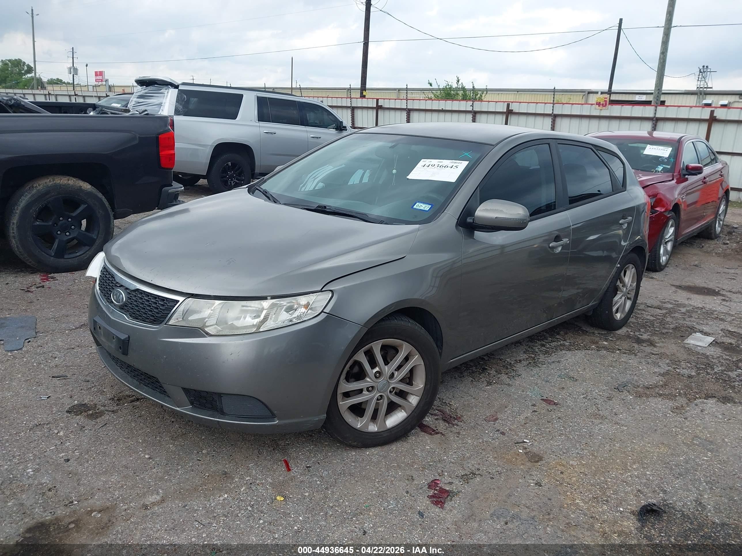 KIA FORTE image 2