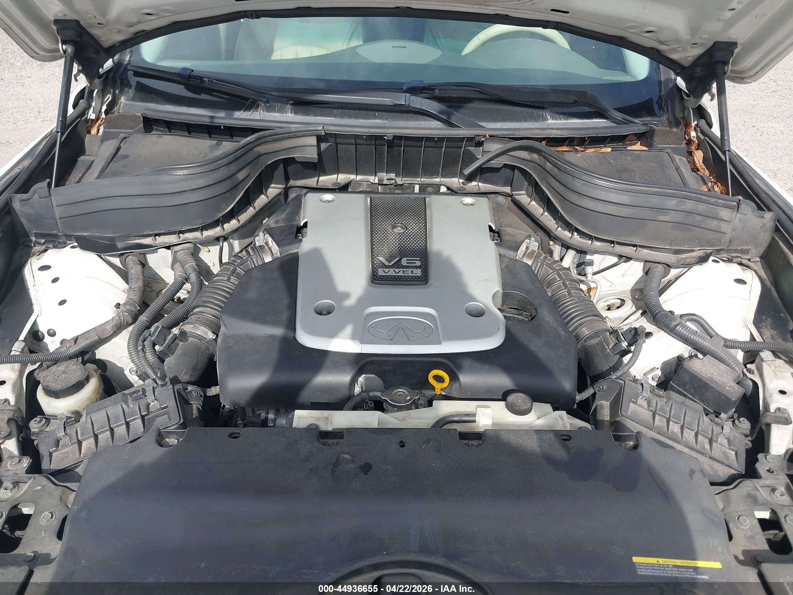 INFINITI EX37 image 10