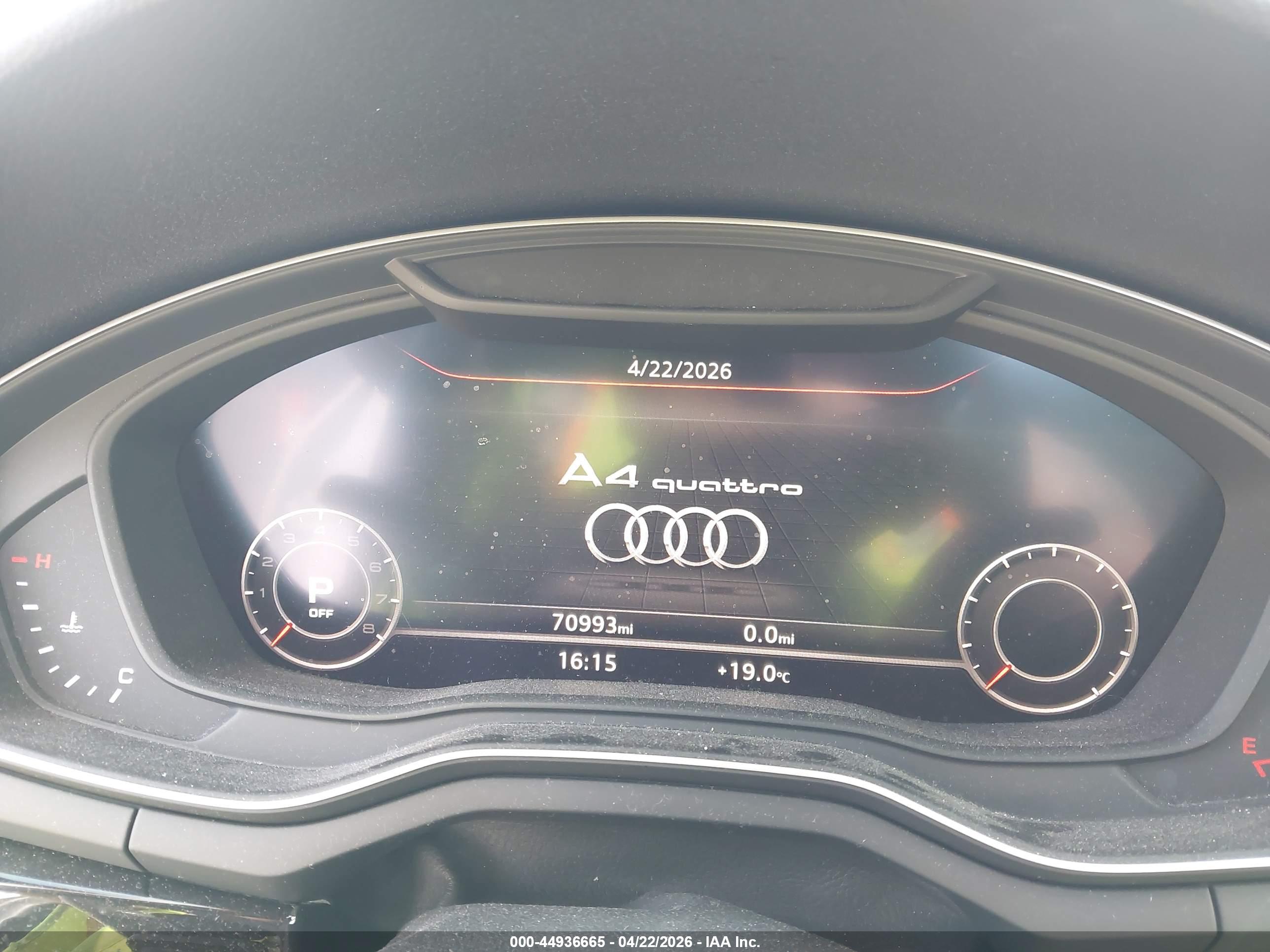 AUDI A4 image 7