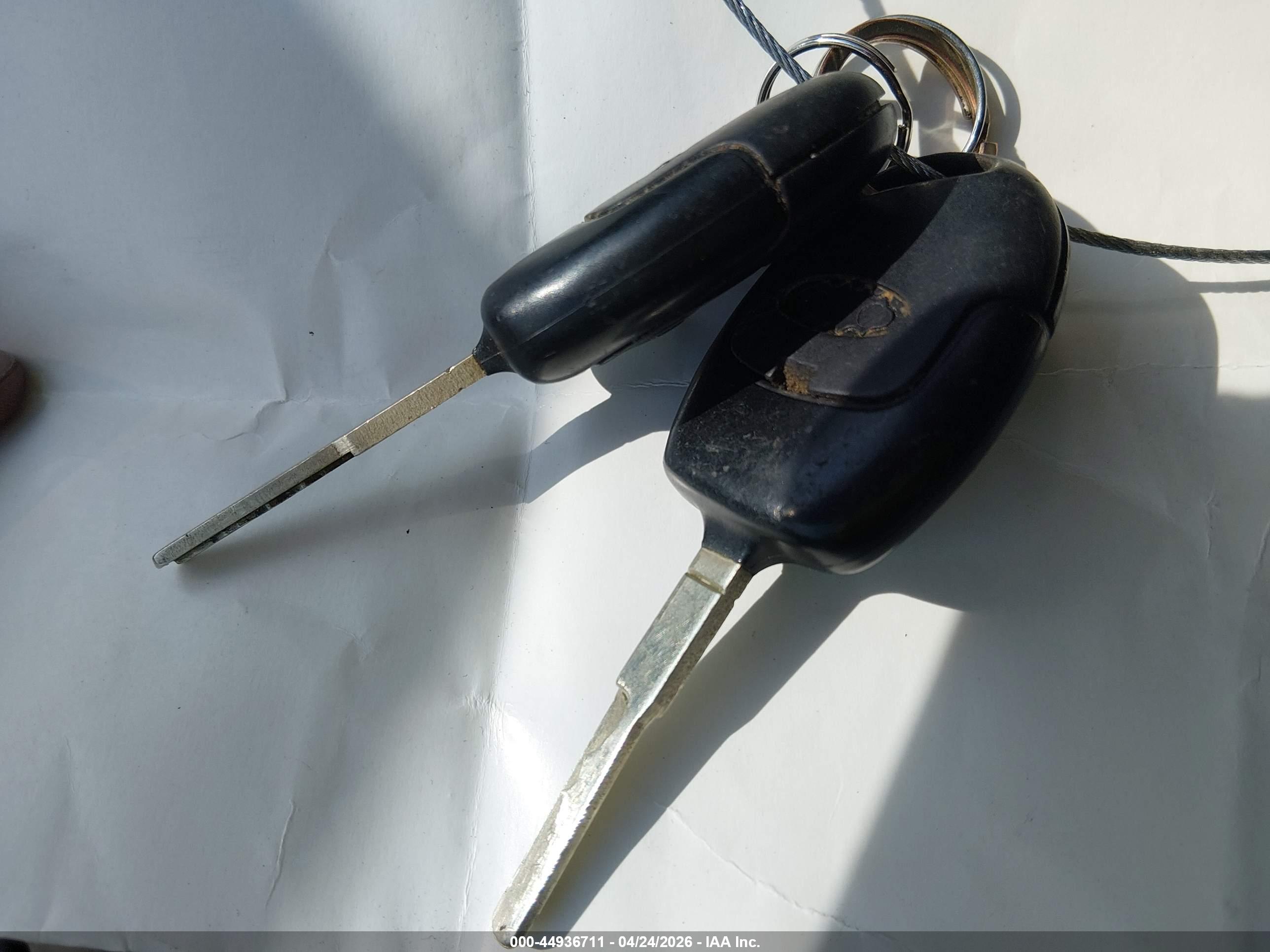 FORD FIESTA image 11